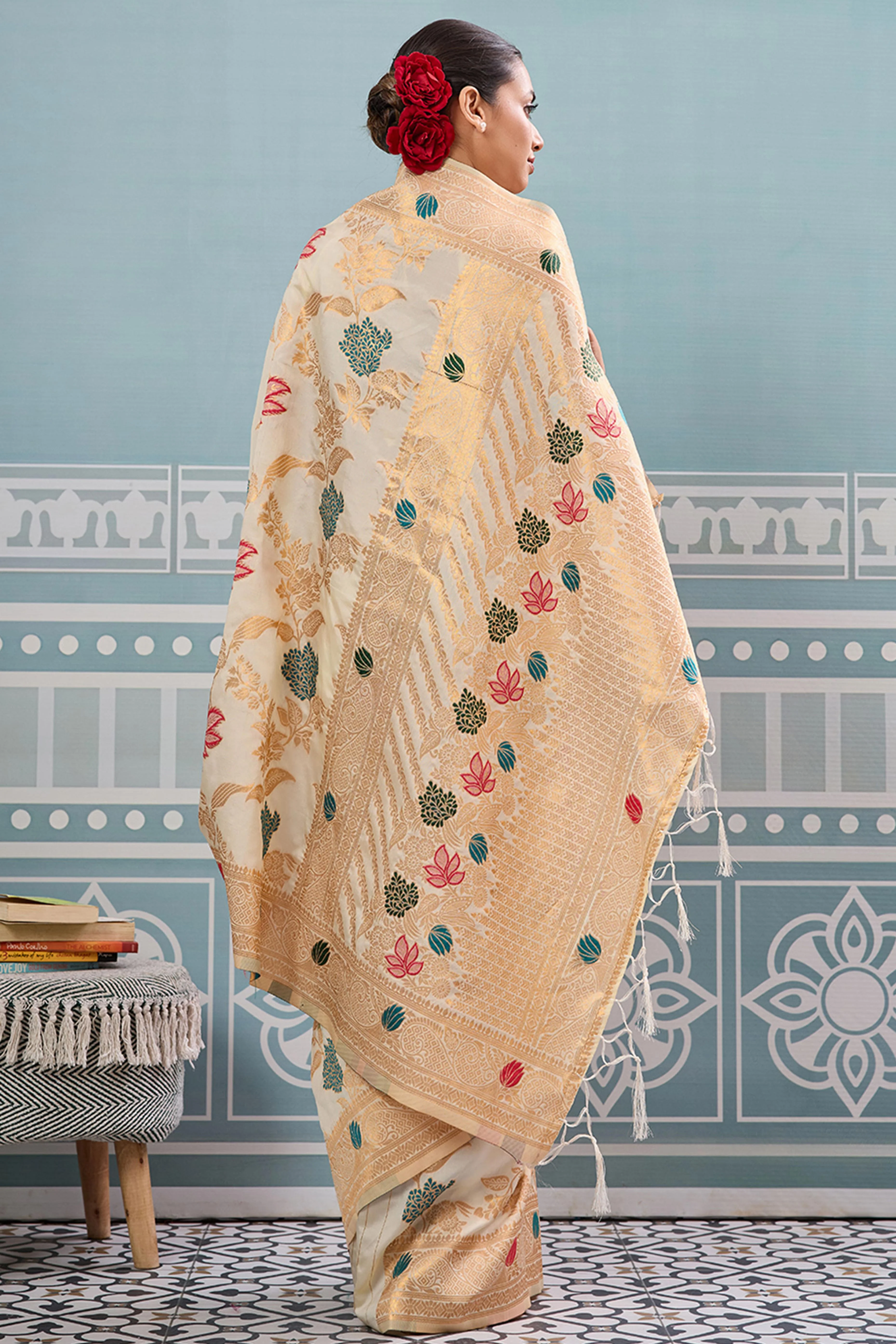 Radiant Cream Silk Blend Saree Adorned With Intricate Floral Zari Weaving & Tassel Pallu - Image 5