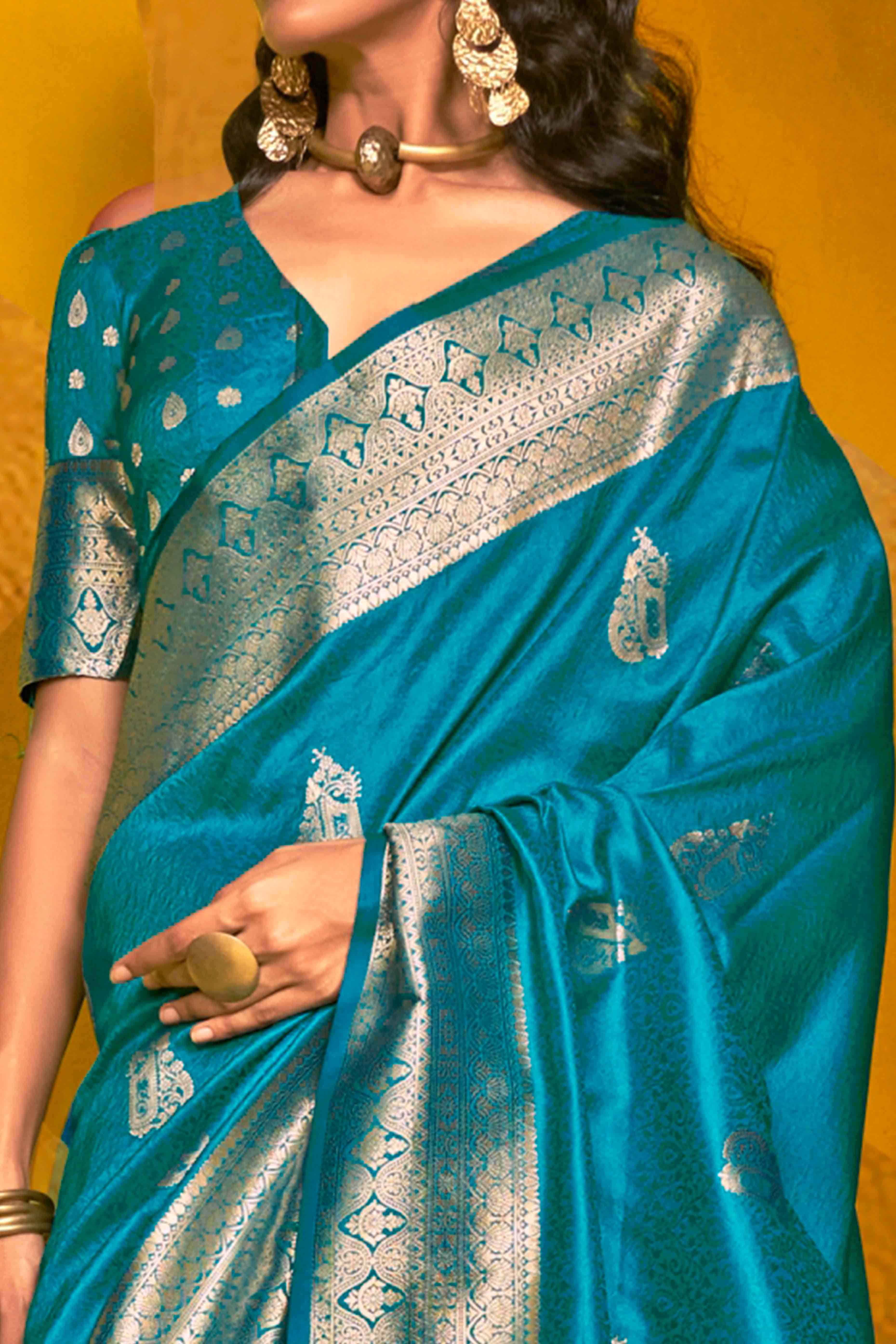 5Rama Blue Floral Zari Weaving Banarasi Silk Saree - Image 2
