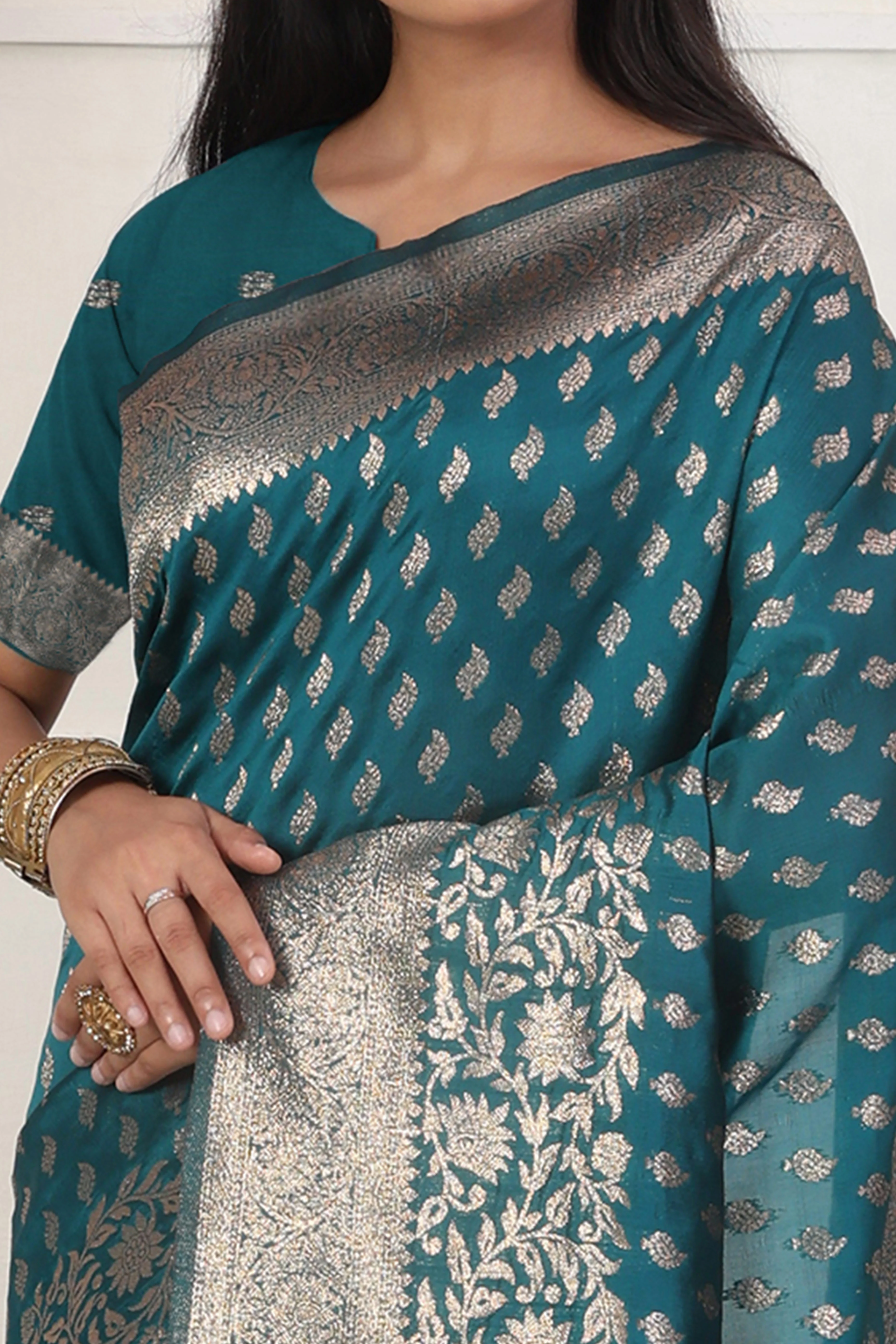 Rama Blue Traditional Lichi Silk Blend Saree Enhanced With Floral Zari Weaving & Tassel Pallu - Image 2