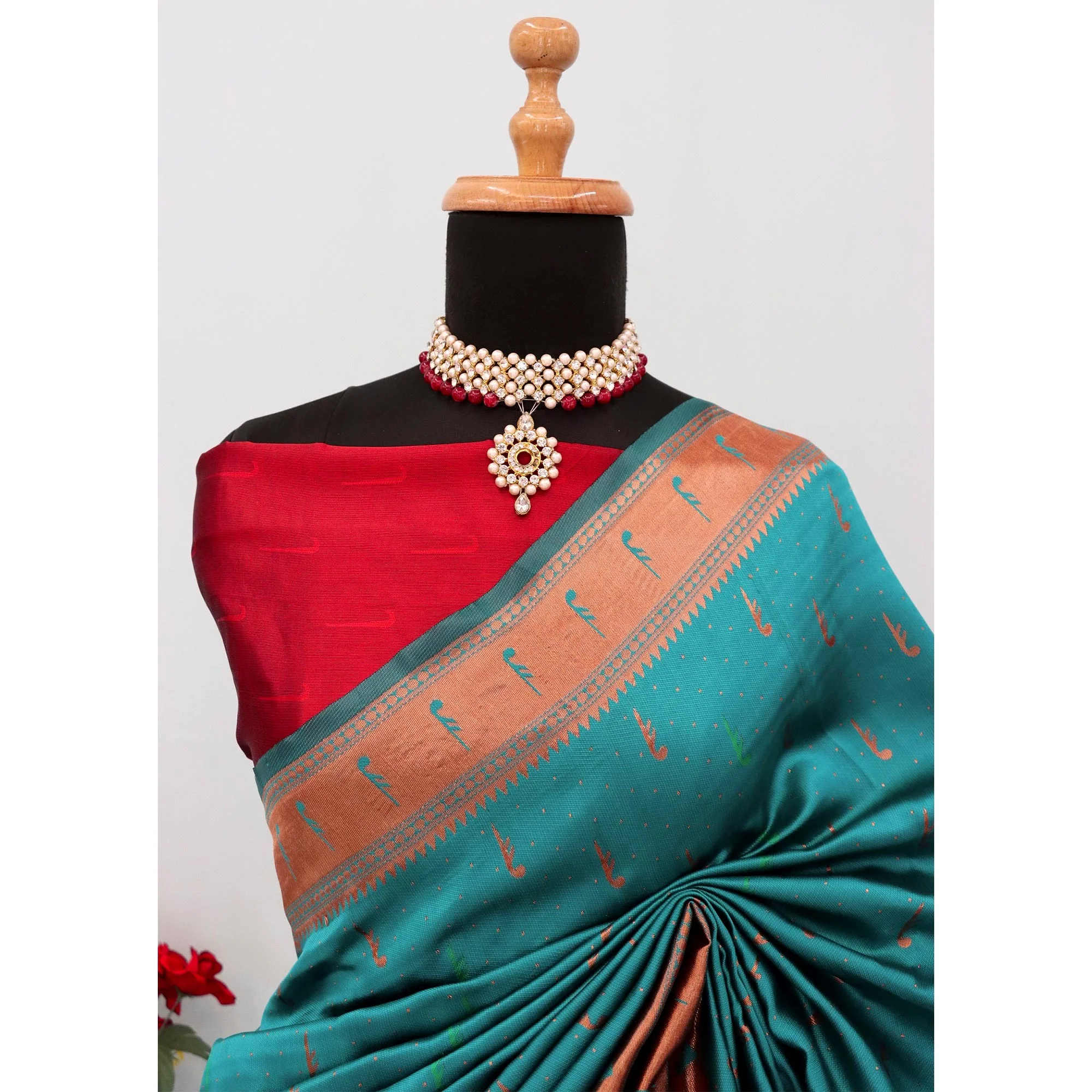 Rama Blue Woven Pure Silk Paithani Saree - Image 4