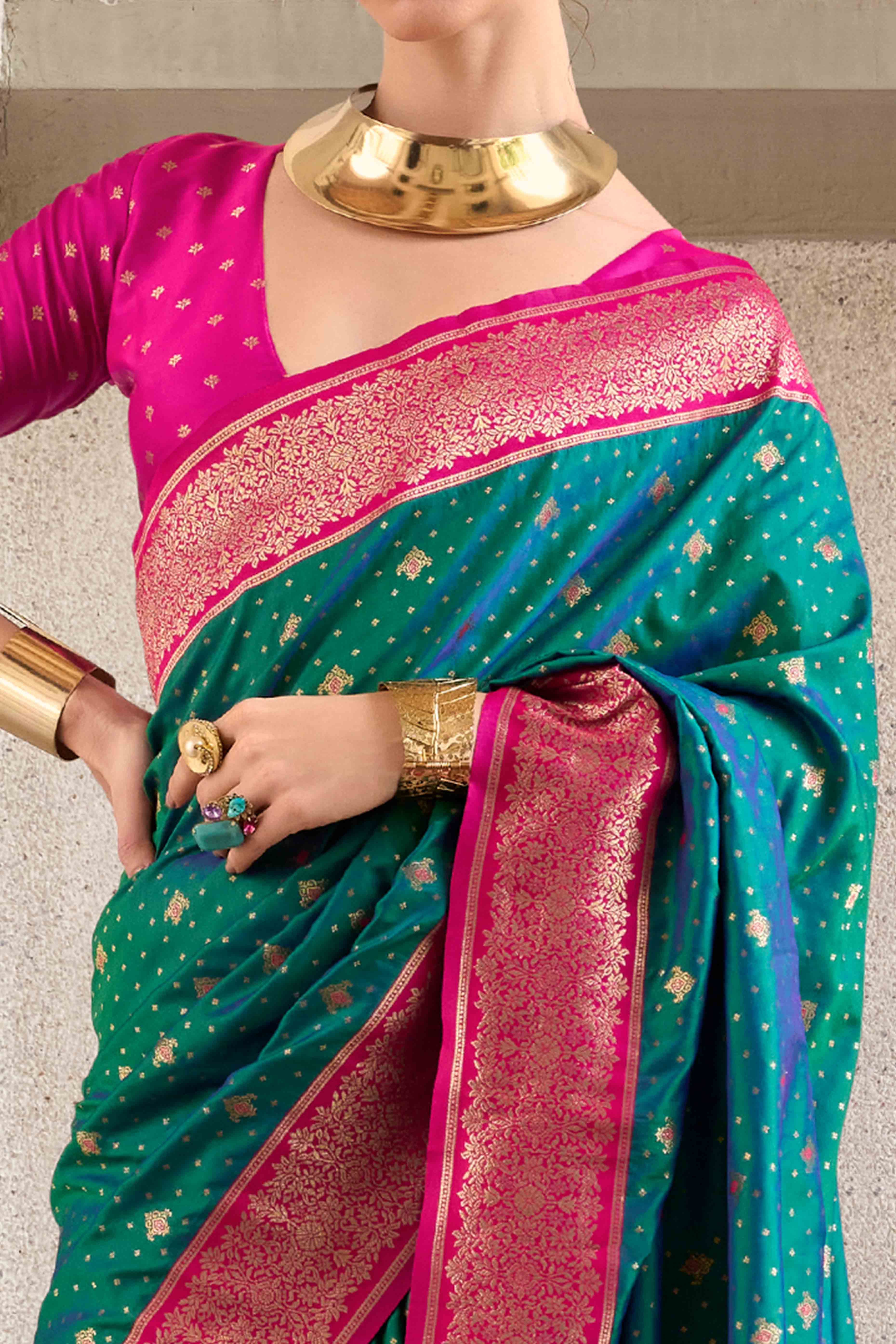 Rama Green Floral Woven Pure Silk Saree - Image 2