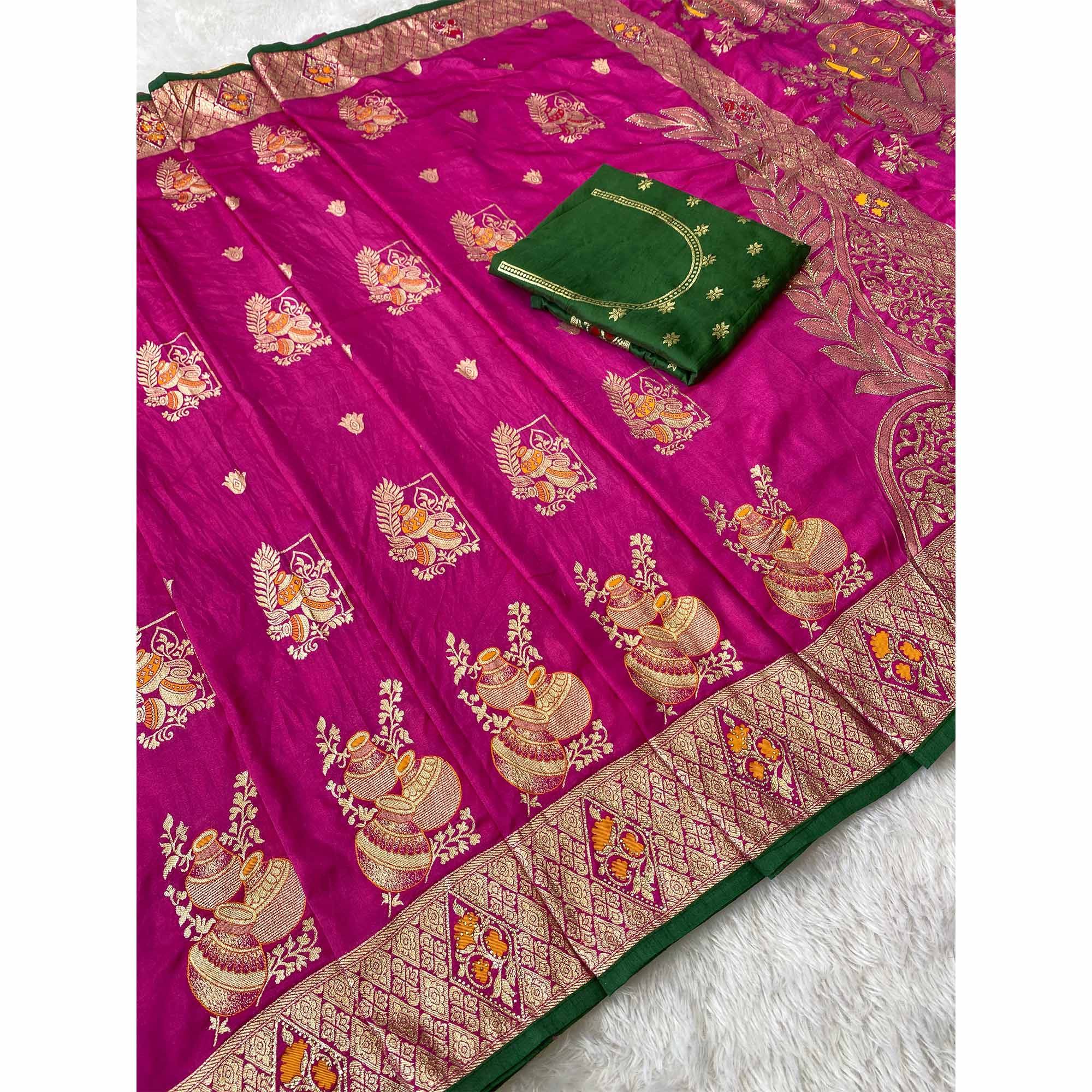 Rani Pink Dola Silk Saree With Intricate Floral Zari Weaving Elegance - Image 3