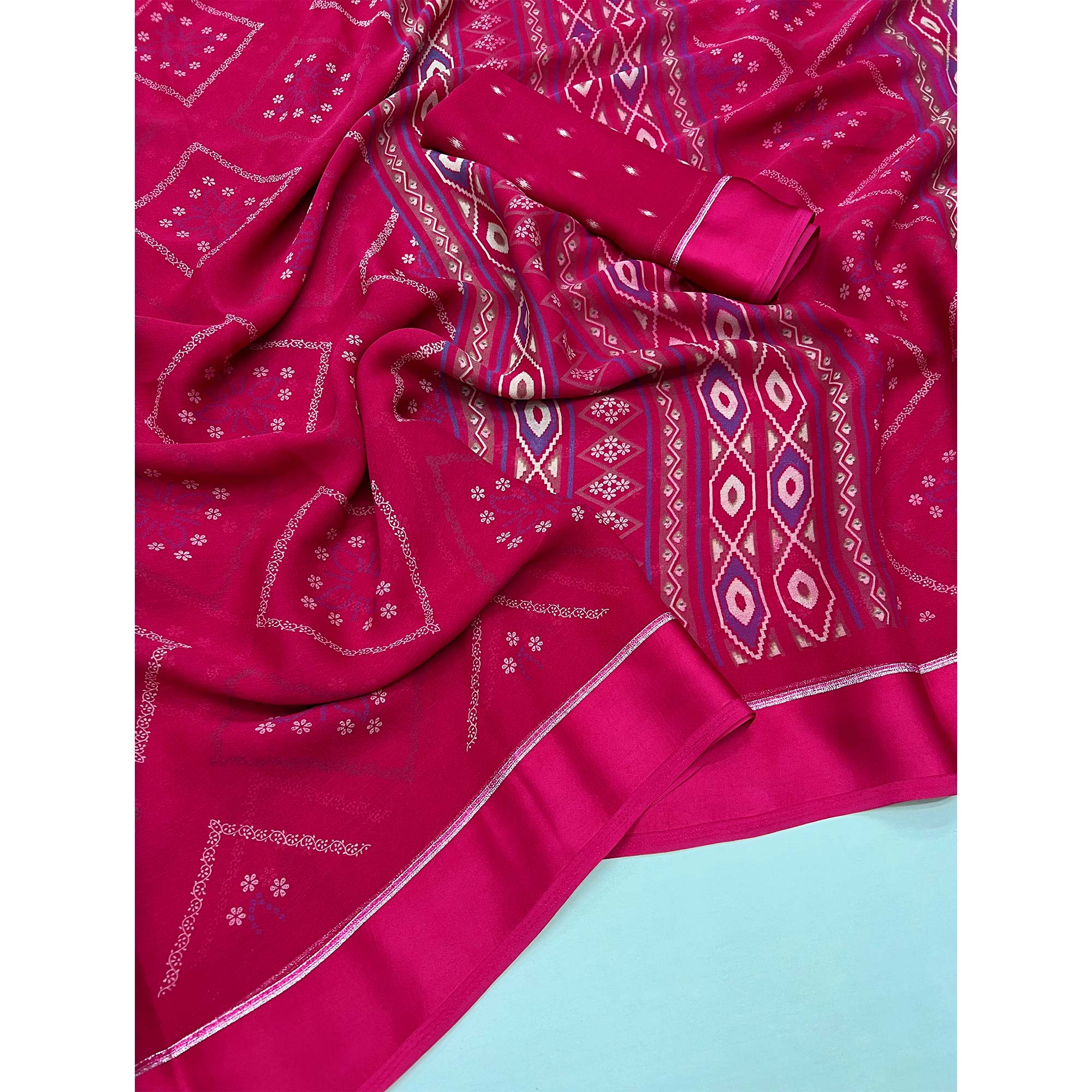 Rani Pink Floral Printed Georgette Saree With Fancy Zari Border - Image 3