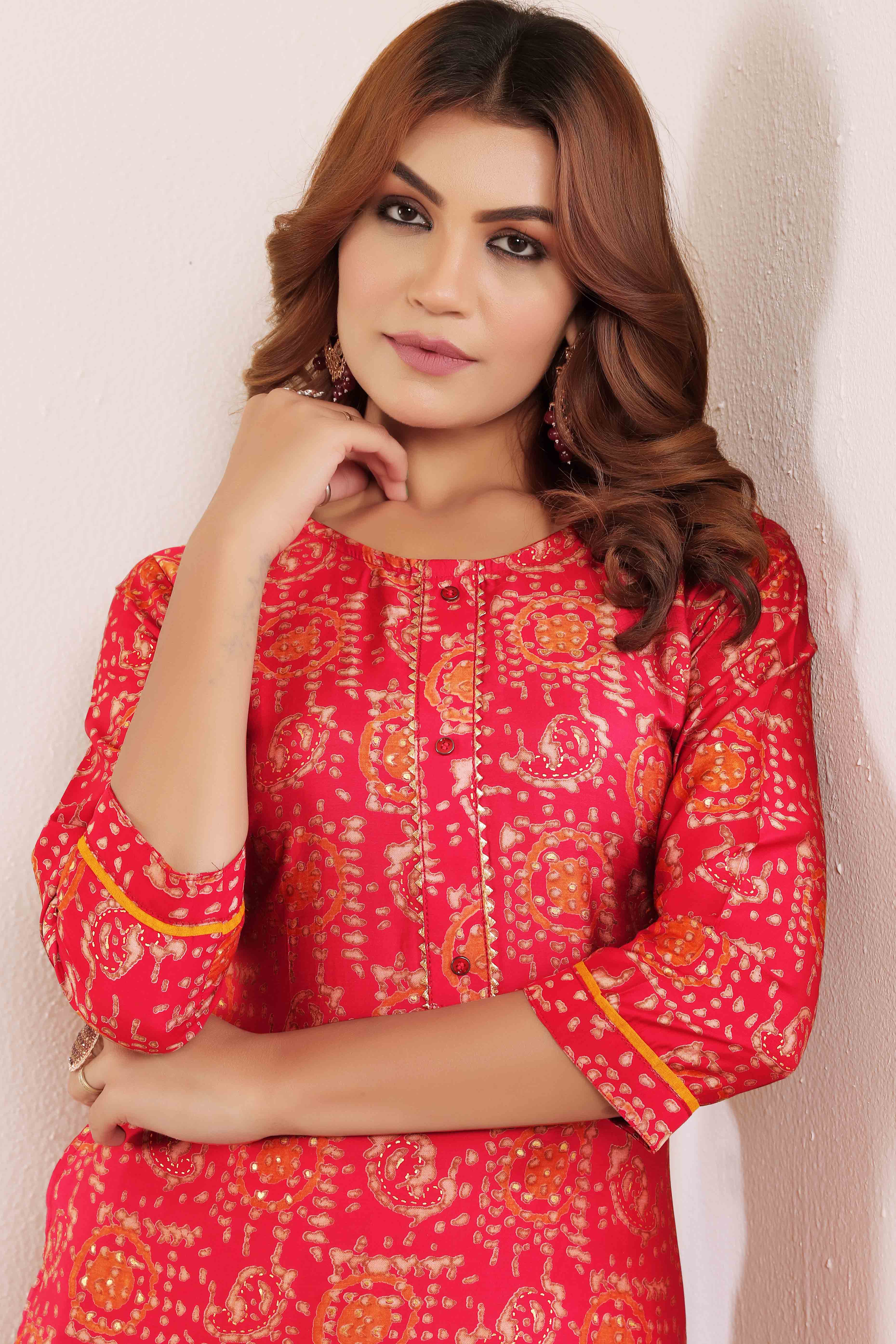 Rani Pink Foil Printed Muslin Viscose Kurti - Image 4