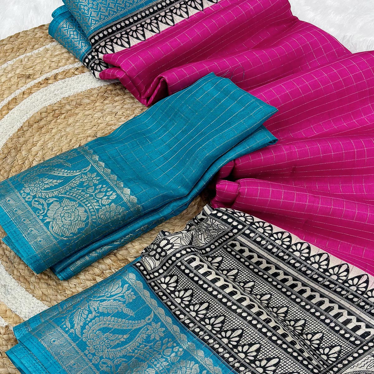 Rani Pink Zari Woven Dola Silk Saree - Image 2