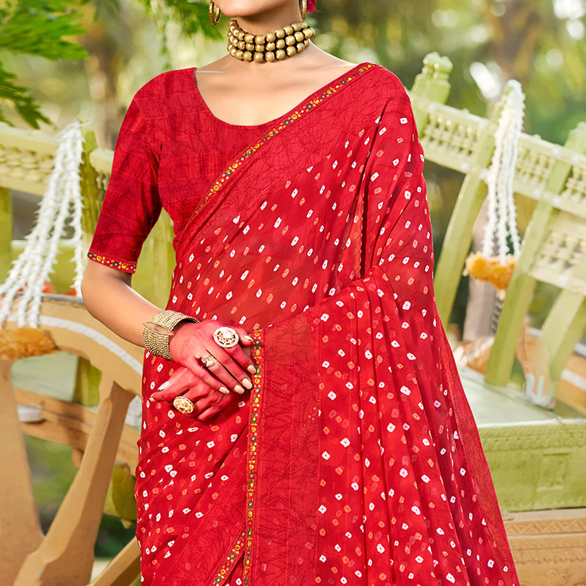 Red Bandhani Printed Georgette Saree - Image 2