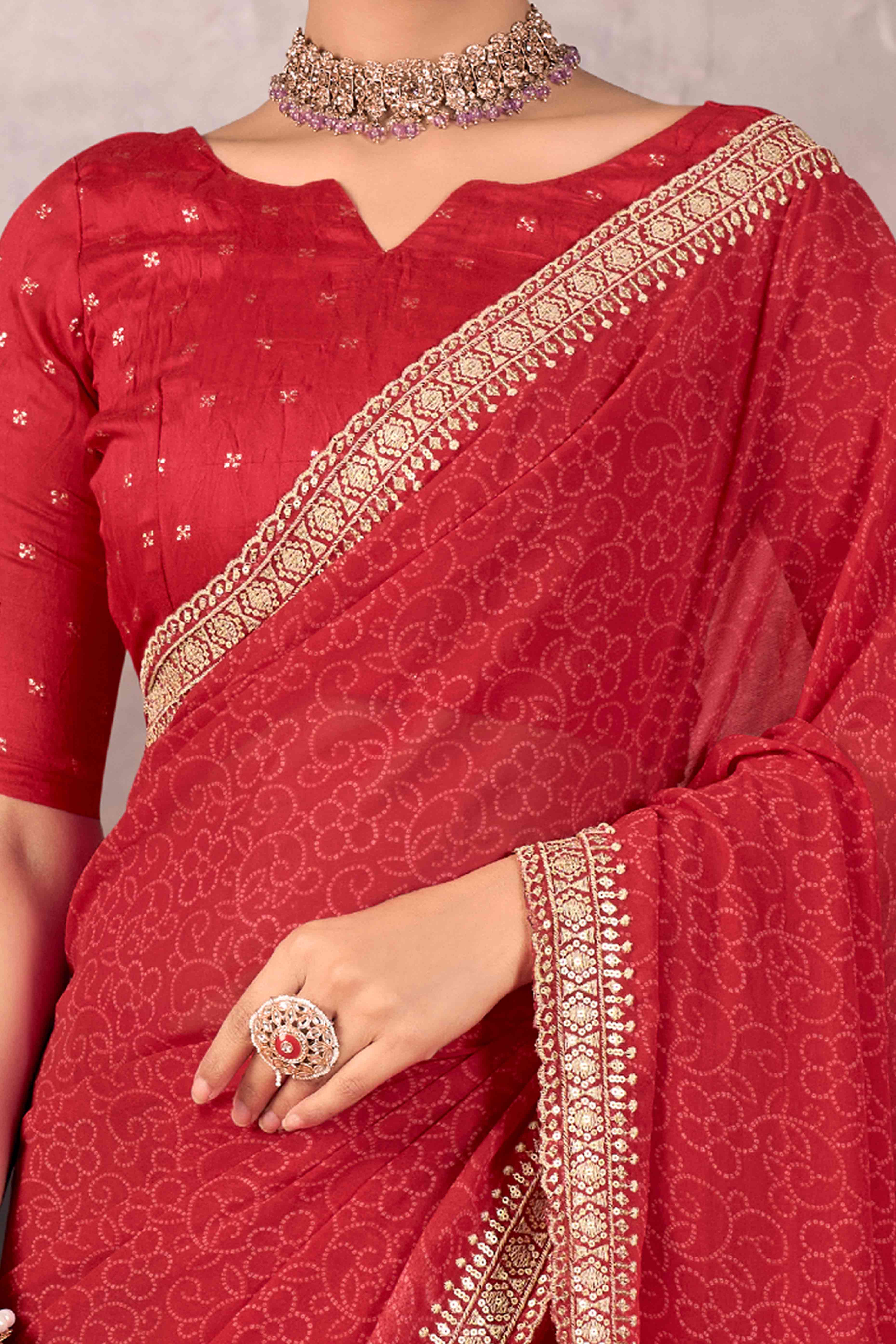 Red Bandhani Printed Georgette Saree - Image 2