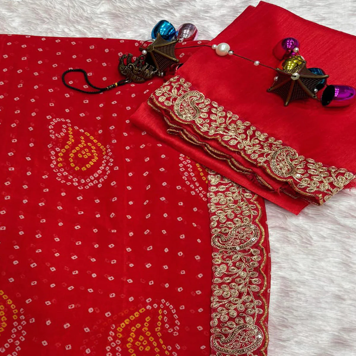 Red Bandhani Printed Georgette Saree With Embroidered Border - Image 2