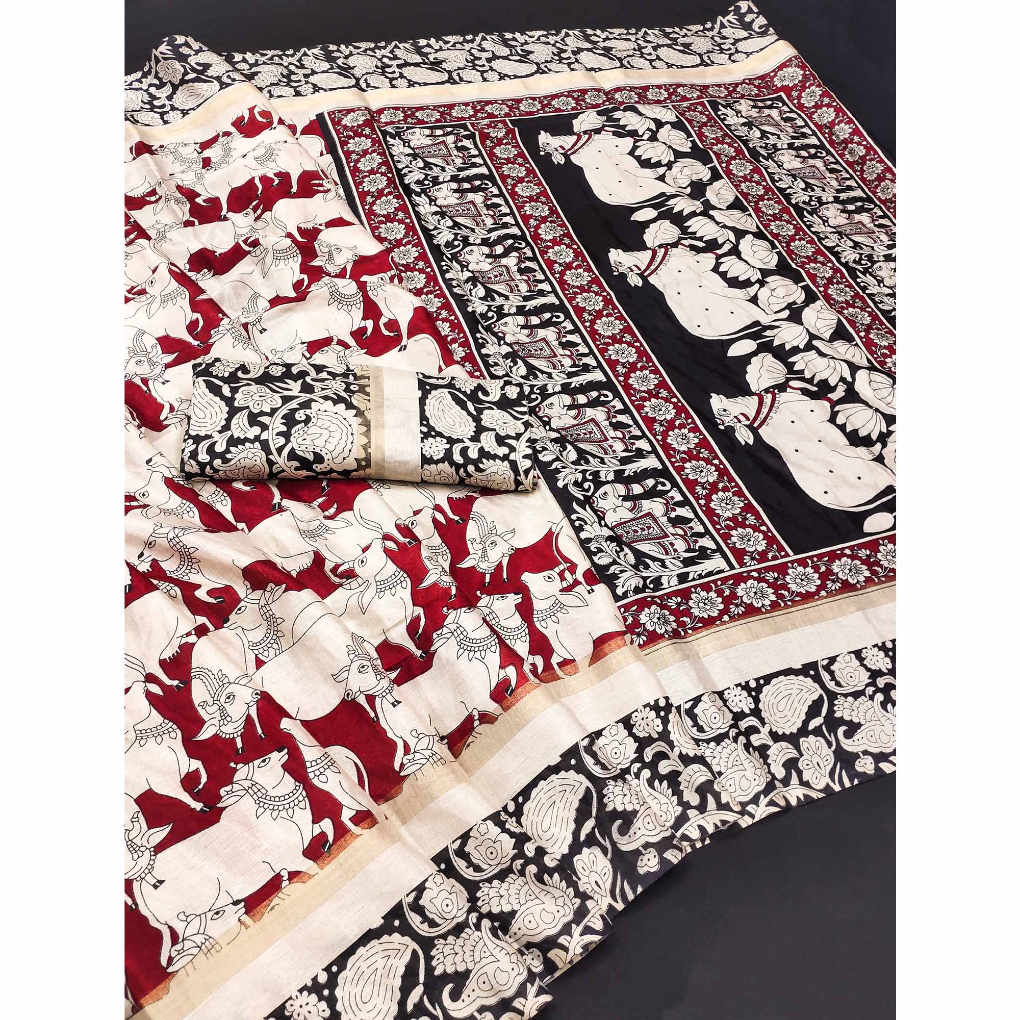 Red & Black Cotton Blend Saree Featuring Artistic Animal And Floral Print Fusion - Image 3
