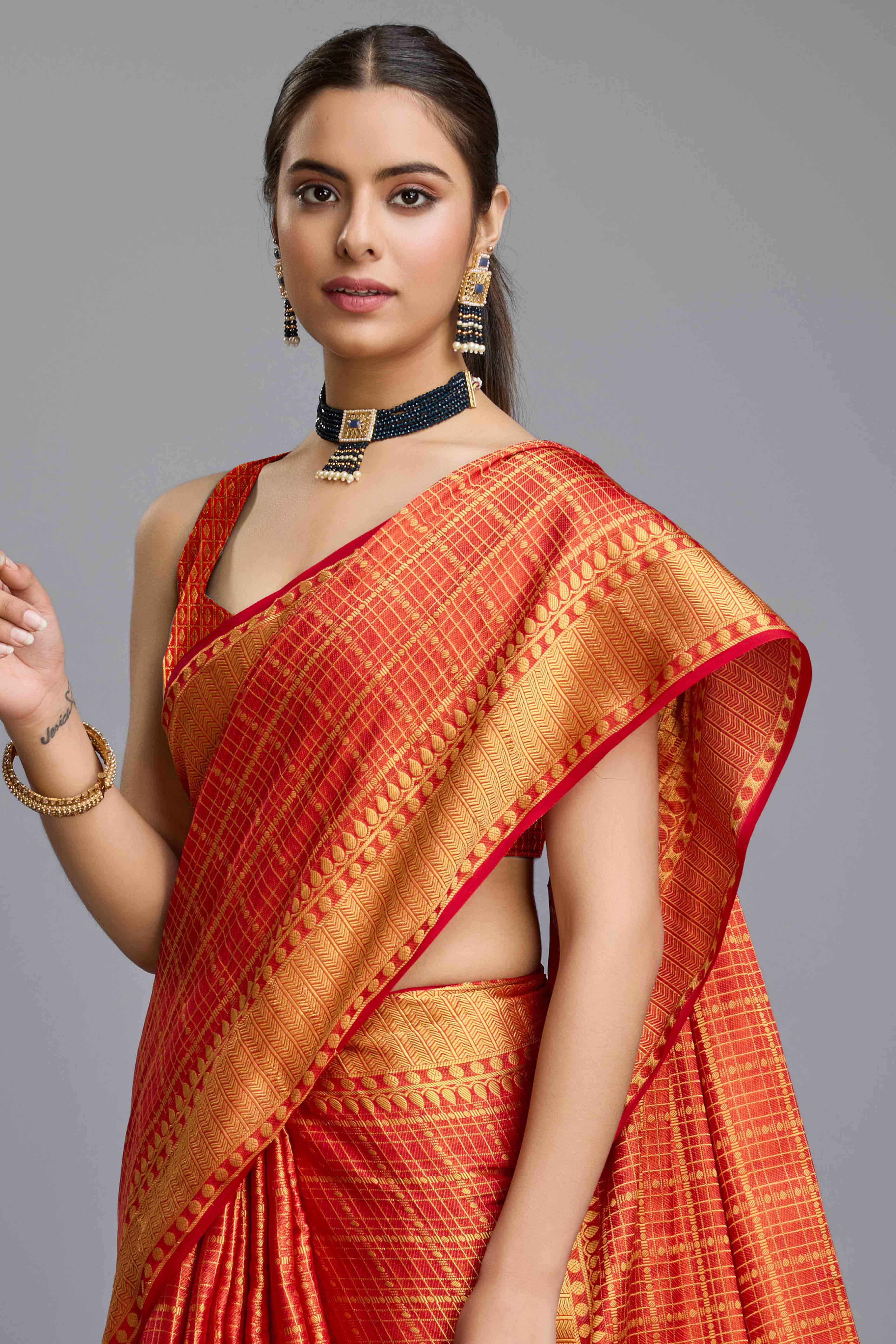 Red Brocade Zari Weaving Mysore Silk Saree - Image 6