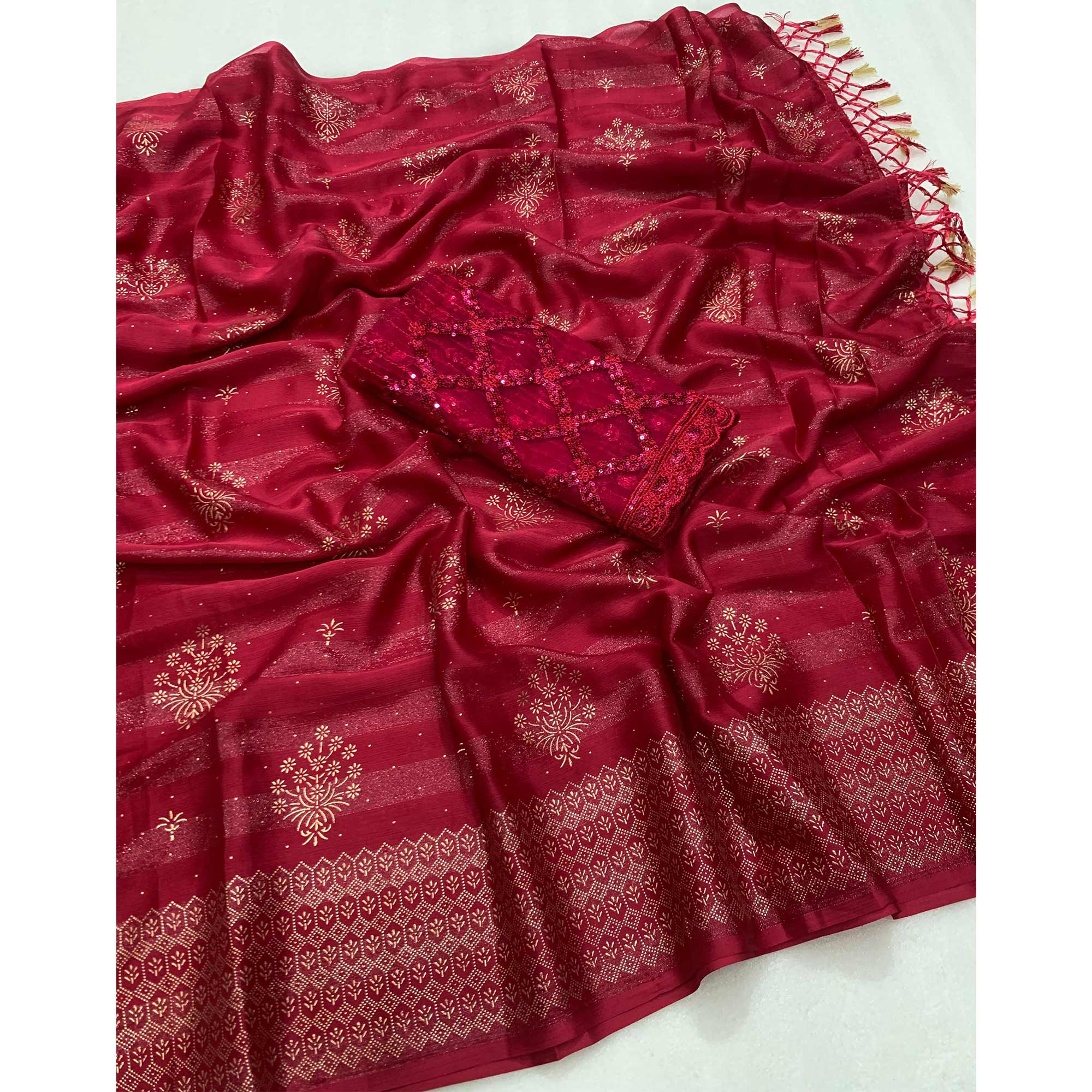 Red Emboss Floral Foil Printed Moss Art Silk Saree - Image 3