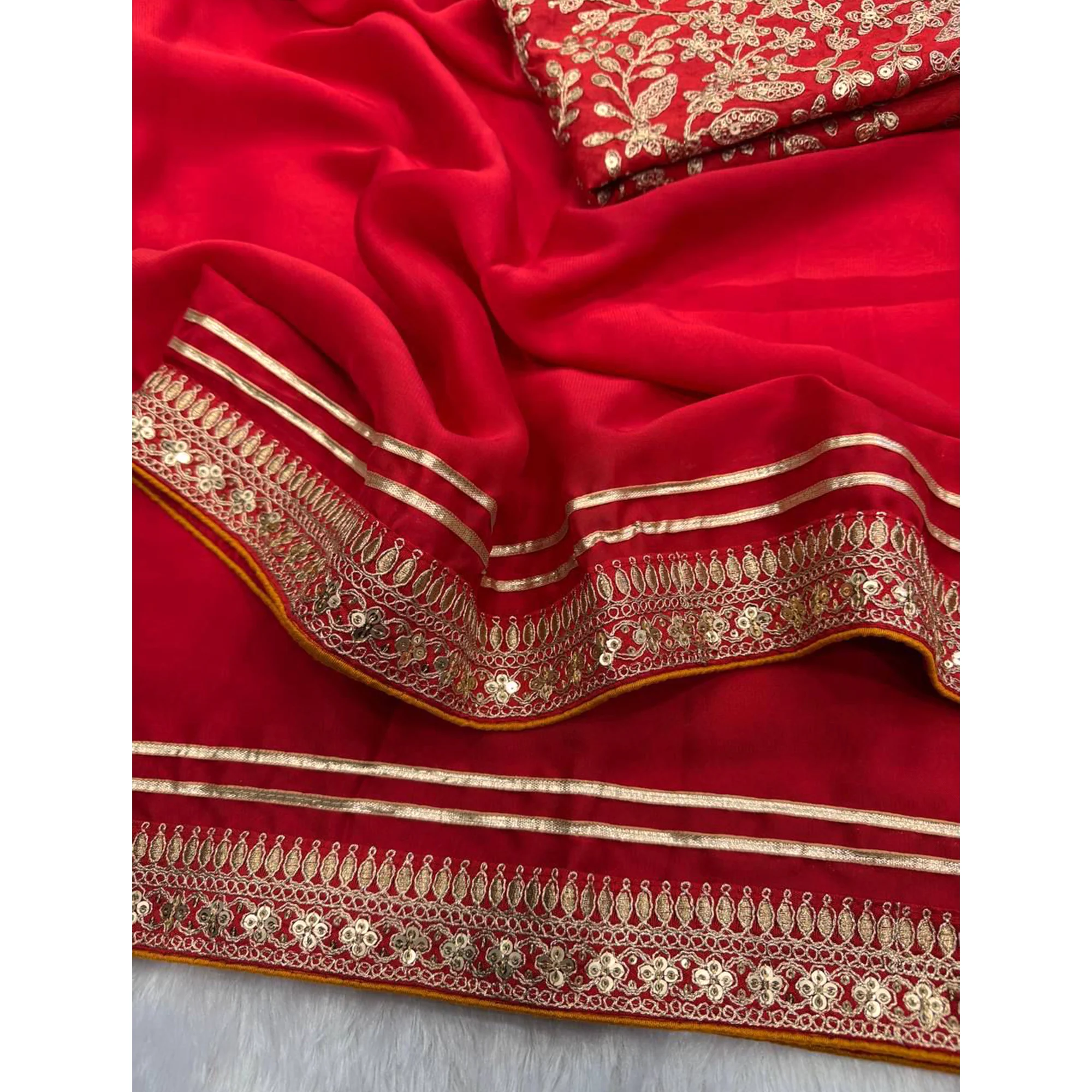 Red Festive Silk Blend Saree Highlighted with Silver Thread Work and Shimmering Sequins - Image 5