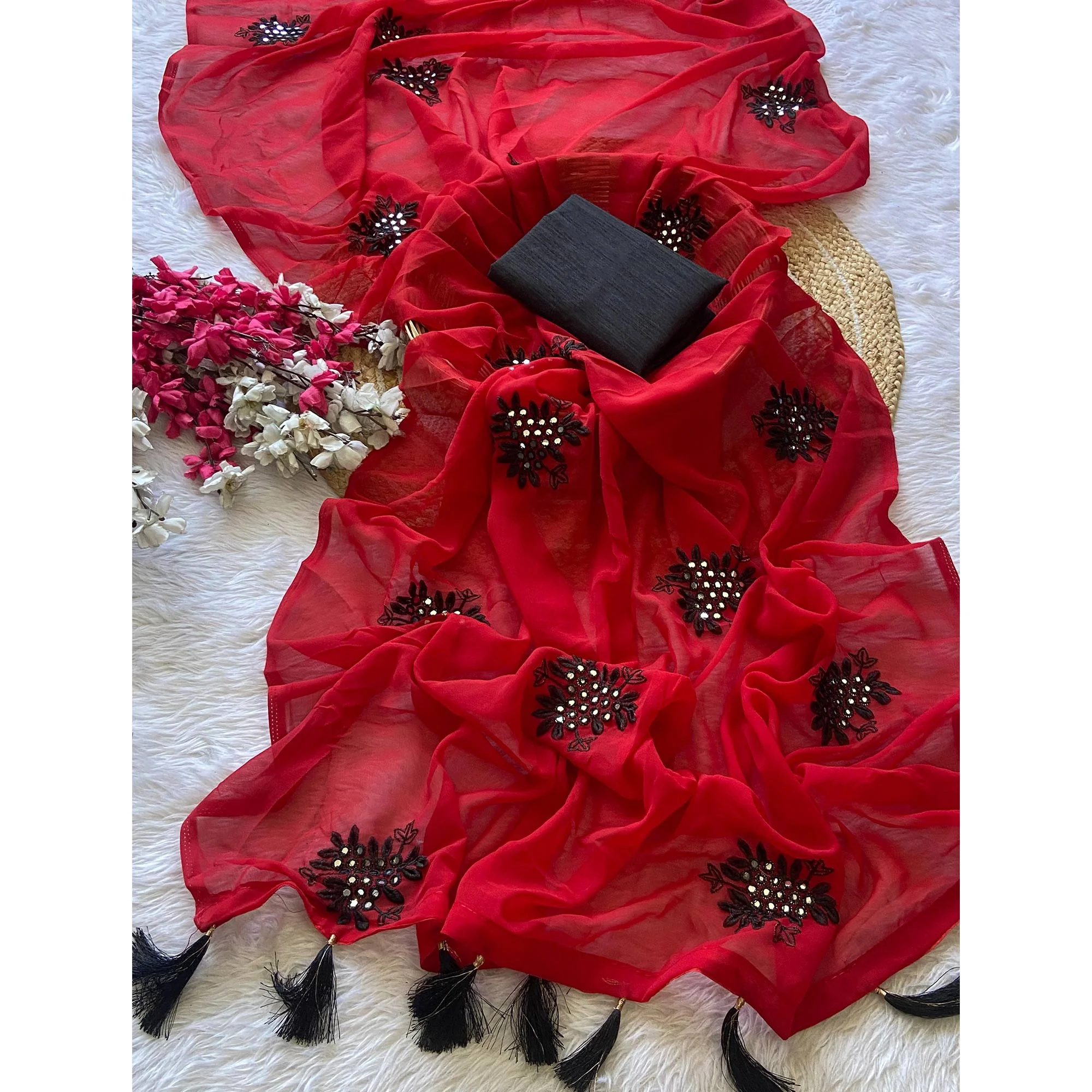 Red Floral Embroidered Vichitra Silk Saree - Image 3