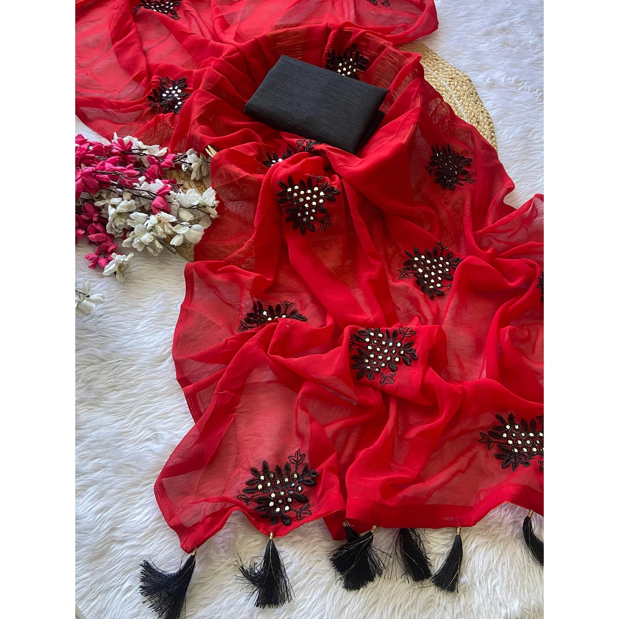 Red Floral Embroidered Vichitra Silk Saree - Image 4