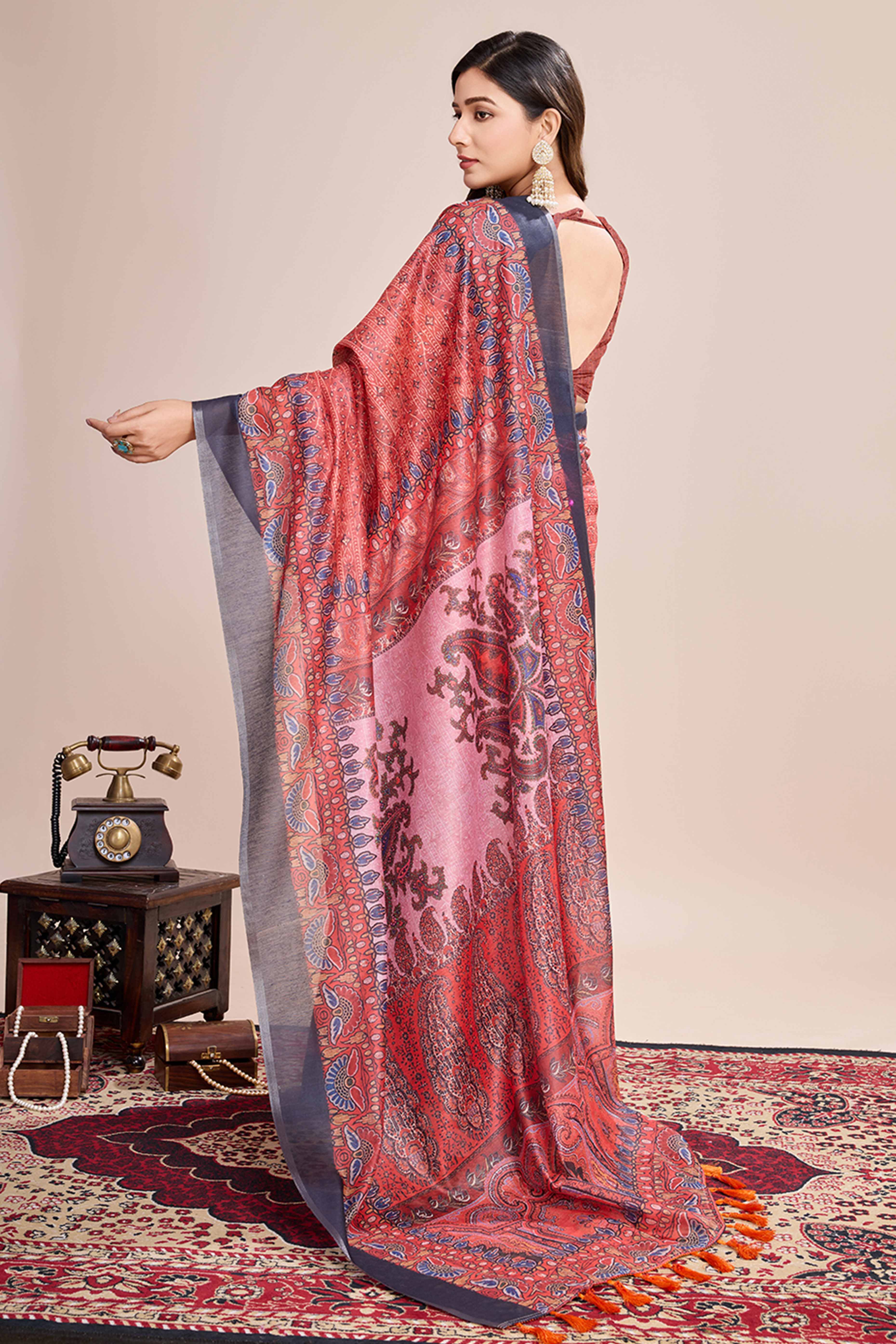 Red Floral Printed Linen Saree - Image 5
