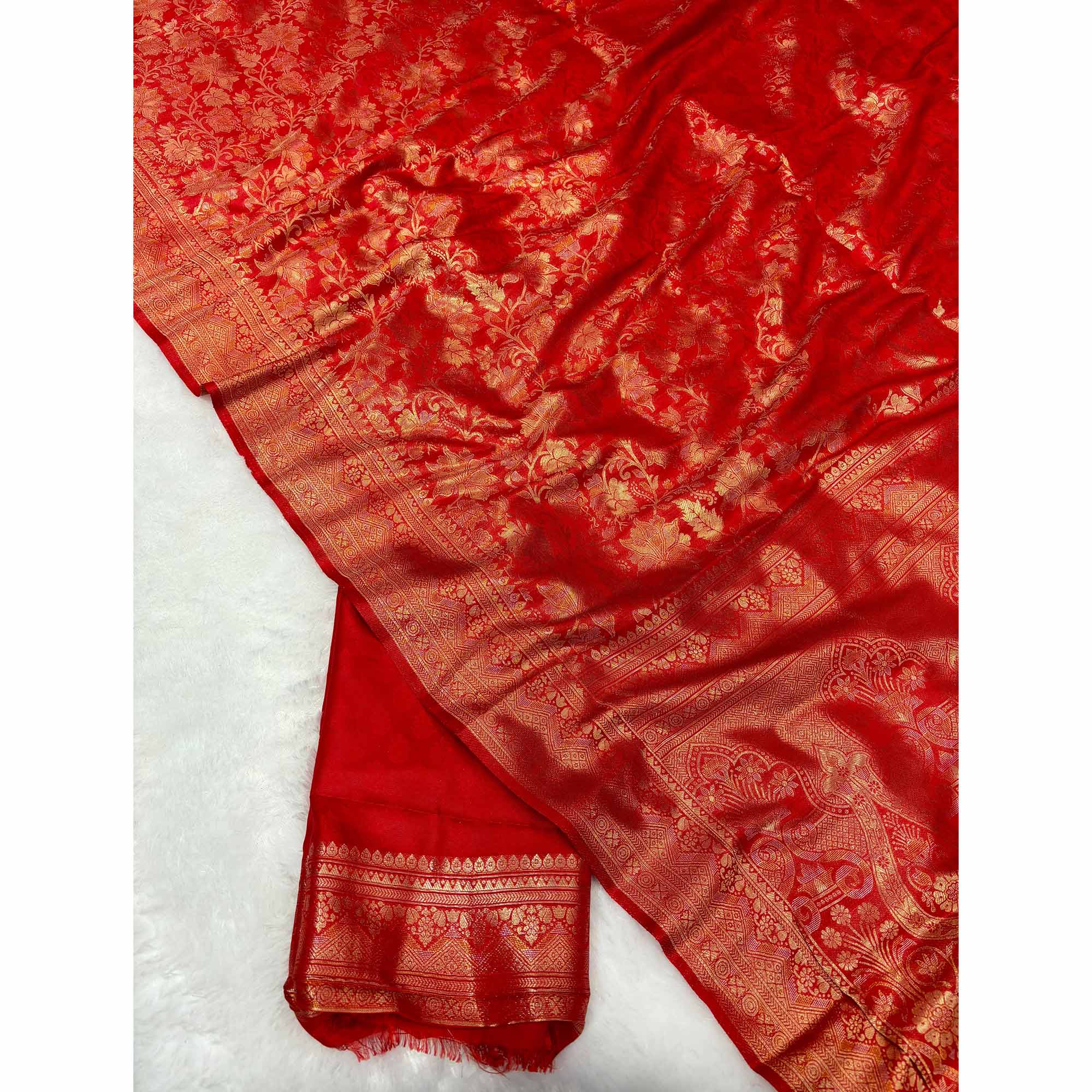 Red Floral Woven Saree in Premium Pure Silk - Image 5