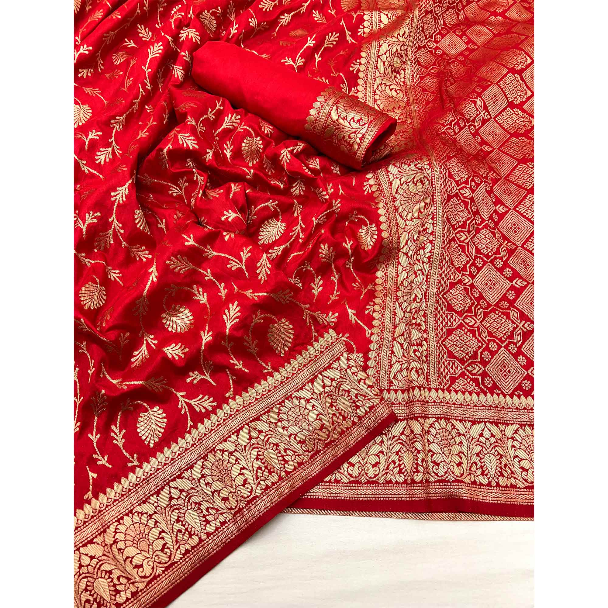 Red Floral Zari Woven Dola Silk Saree - Image 3