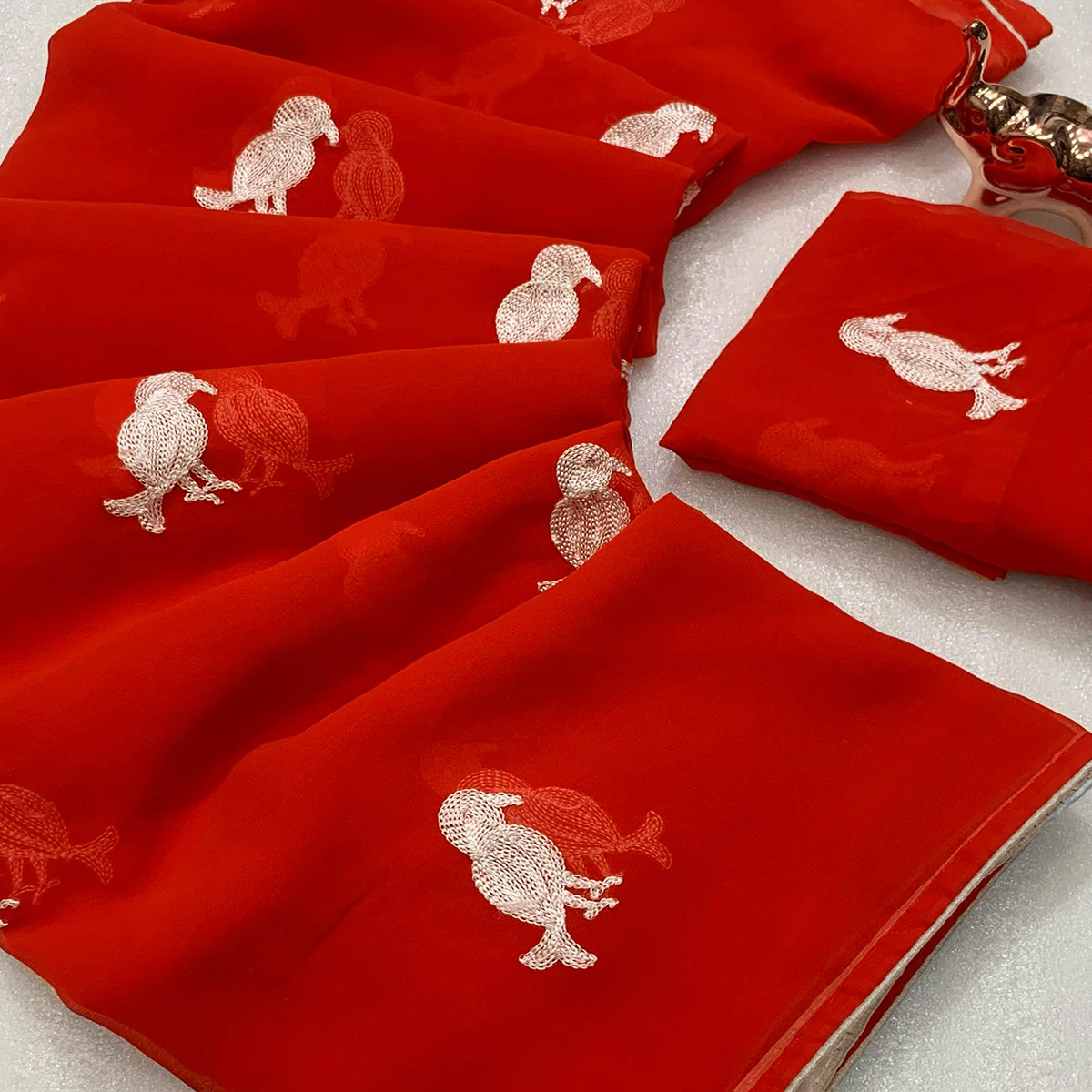 Red Georgette Saree Adorned With Elegant Bird Embroidery - Image 2