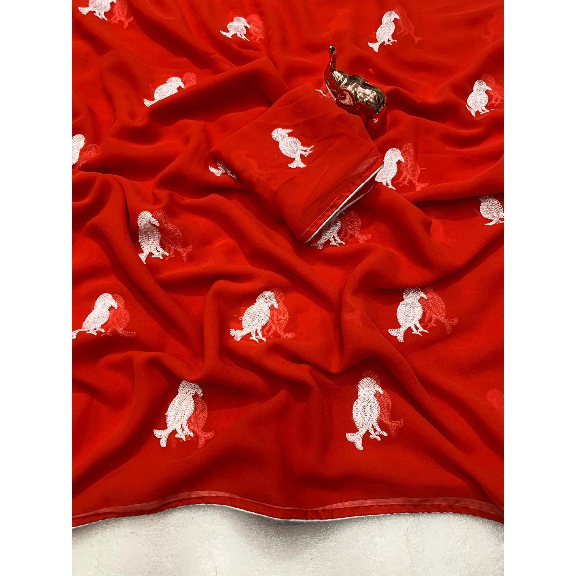 Red Georgette Saree Adorned With Elegant Bird Embroidery - Image 3