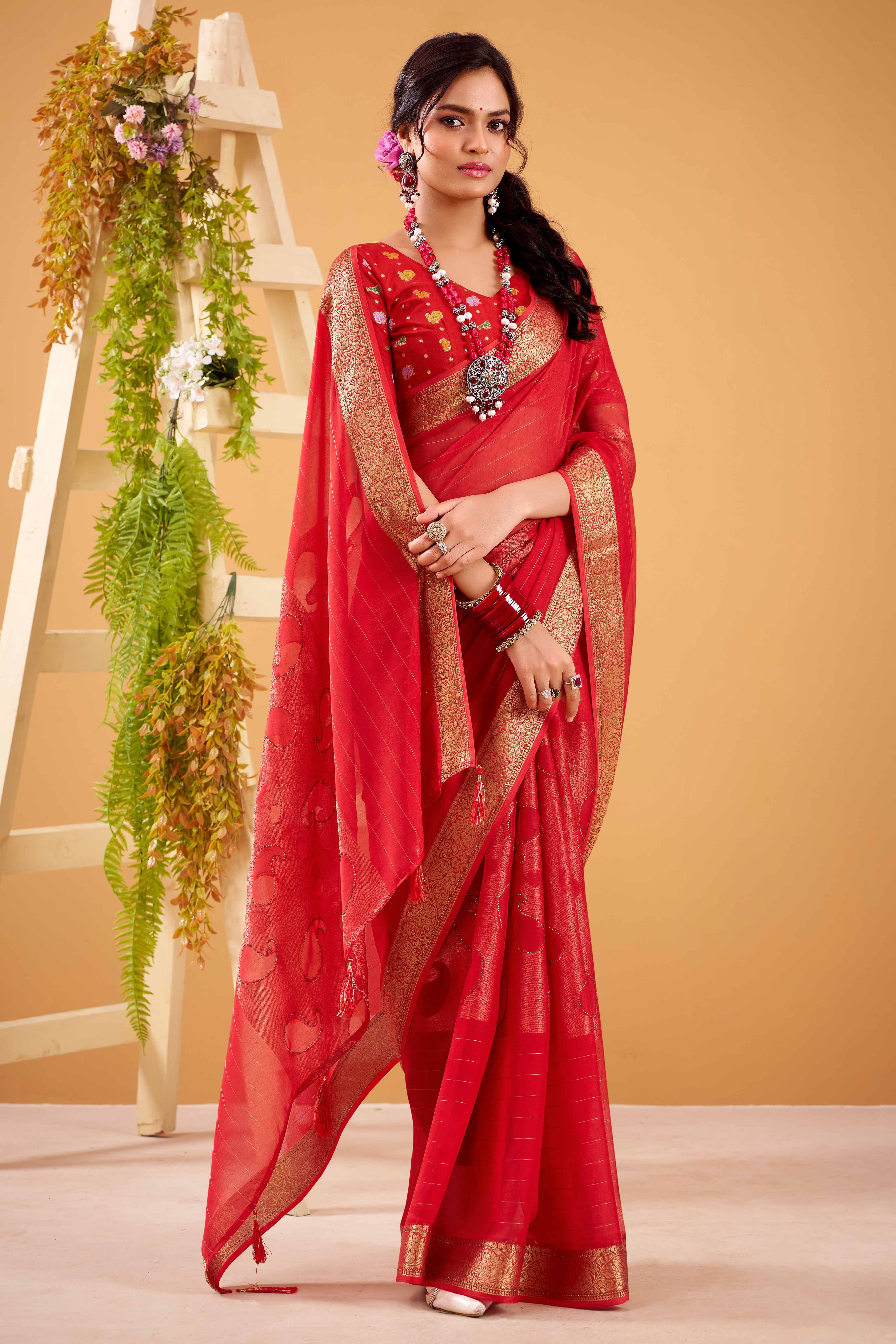 Red Jacquard Saree Featuring Swarovski Embellishments With Rich Paisley & Floral Weave - Image 3