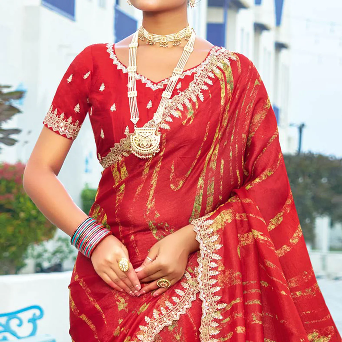 Red Printed Chiffon Saree With Sequins Border - Image 3
