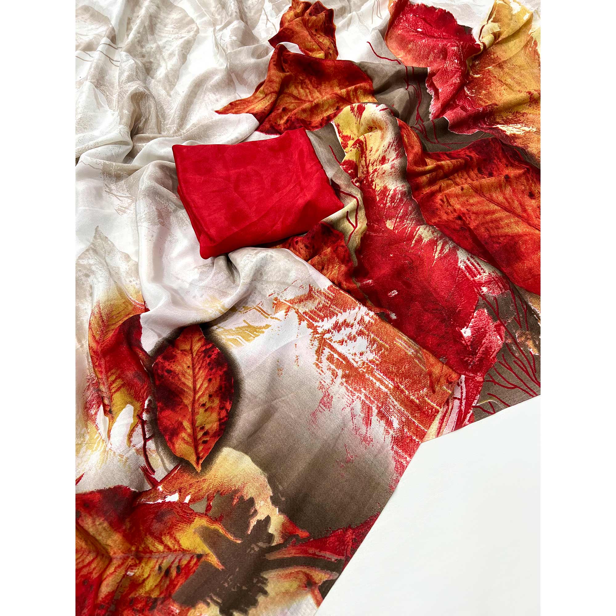 Red Printed Crepe Silk Saree - Image 3