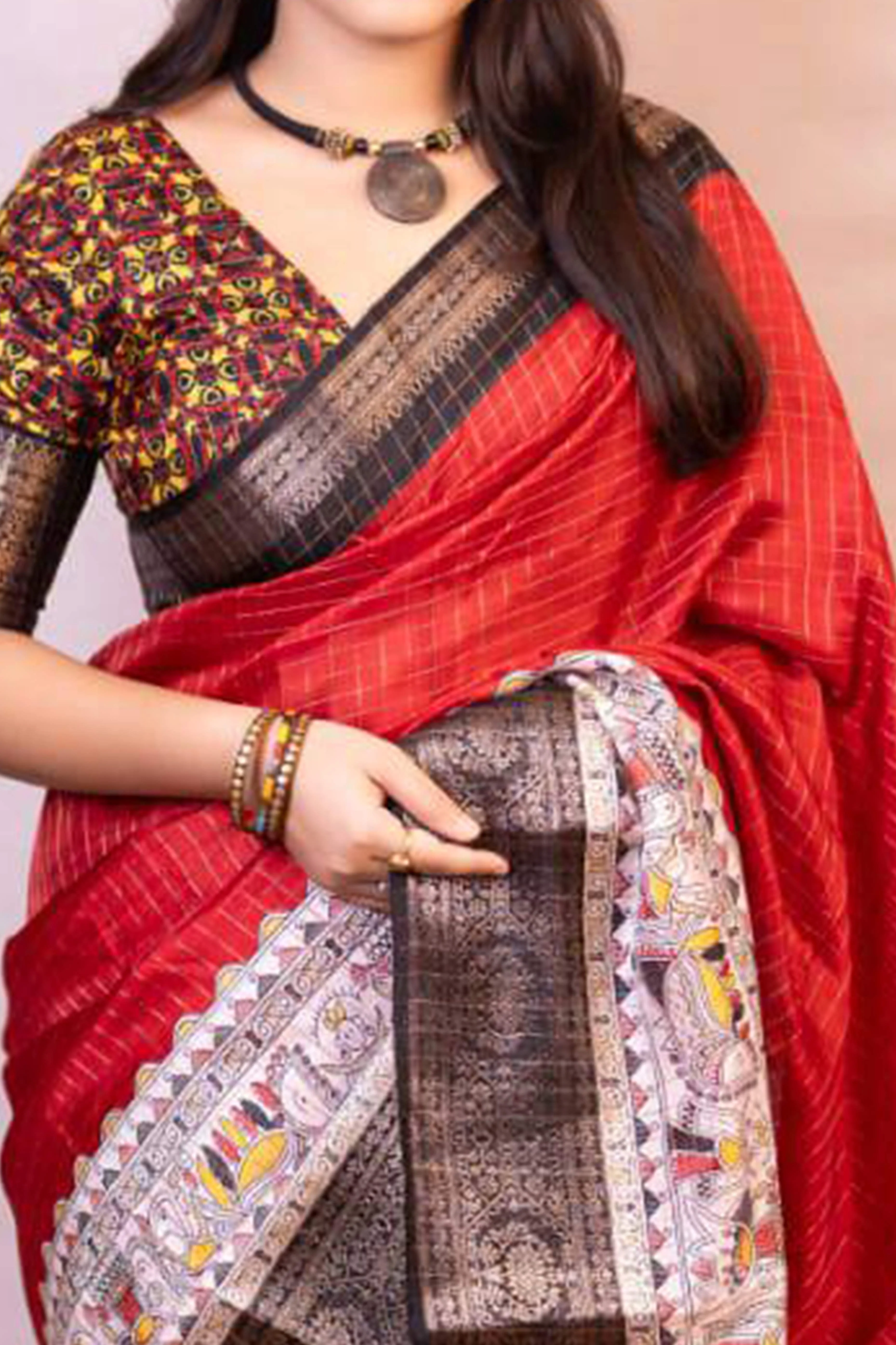 Red Printed With Zari Checks Dola Silk Saree - Image 2