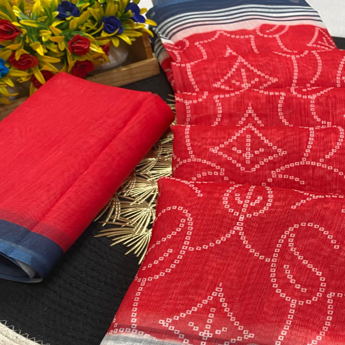 Red Pure Linen Saree with Authentic Bandhani Print - Image 2