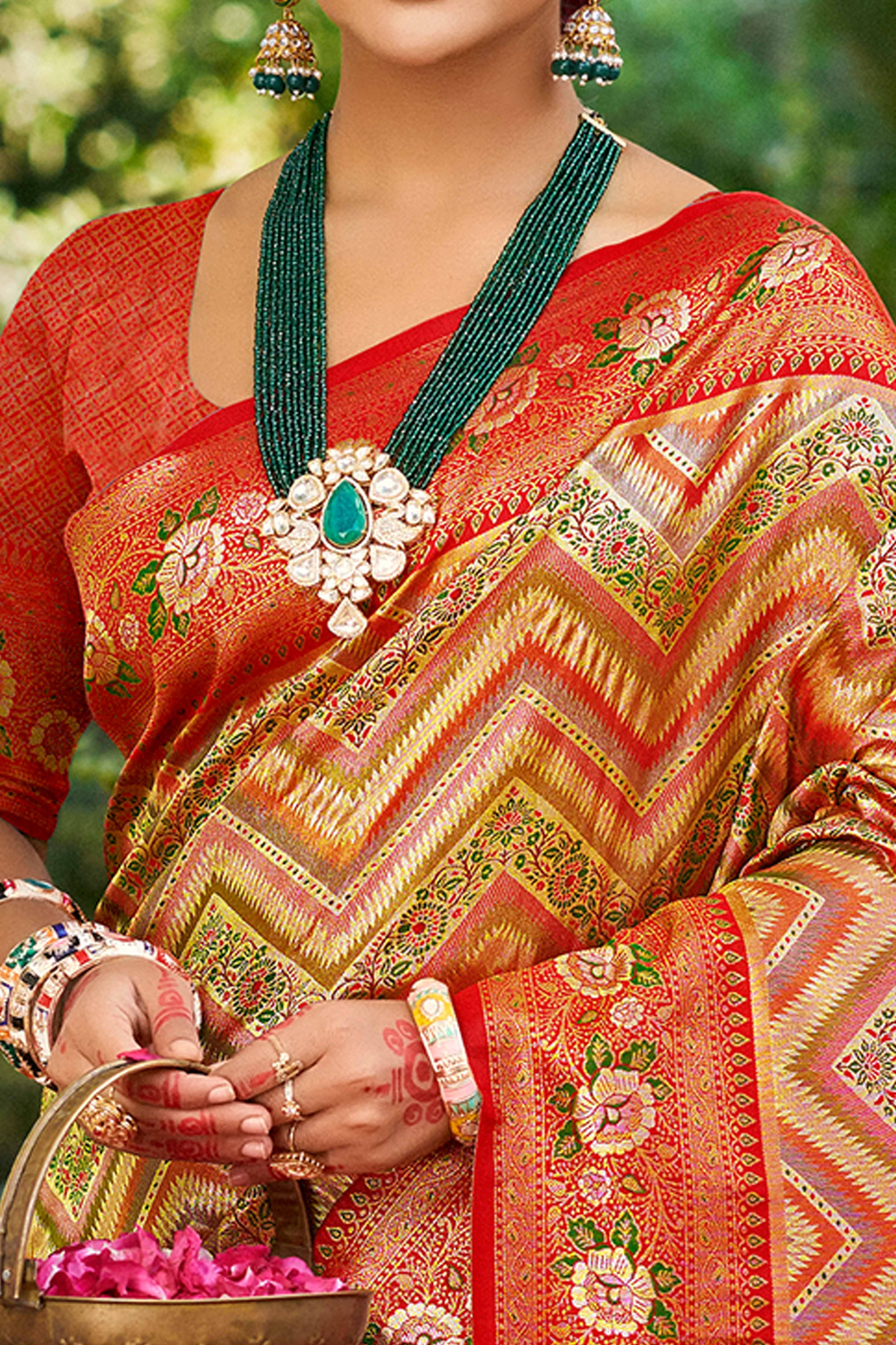 Red Silk Blend Dharmavaram Saree Featuring Floral & Zig Zag Woven Patterns With Tassel Finish - Image 2