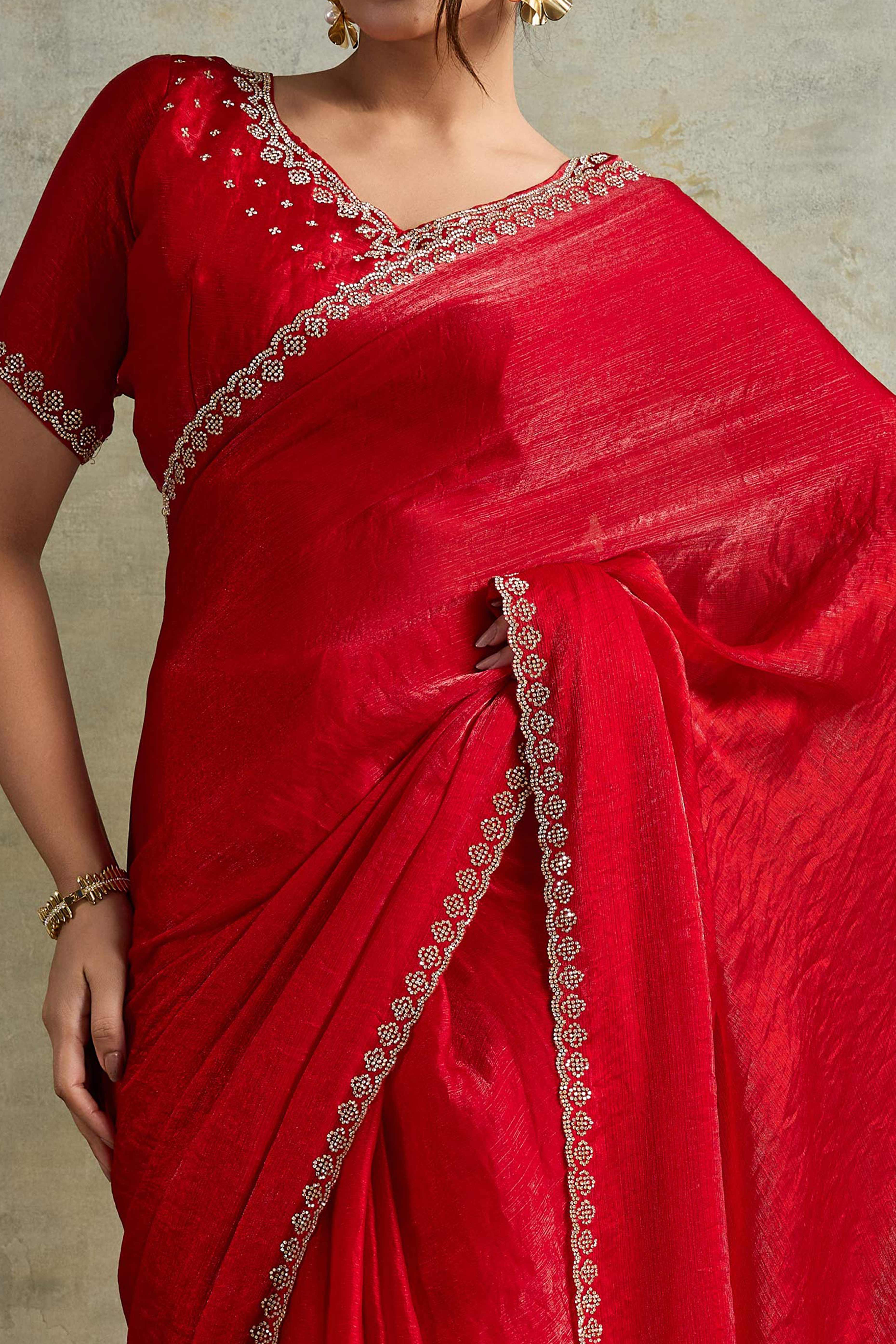 Red Solid Chiffon Saree With Sparkling Zarkan Border & Latkan Pallu - Image 2