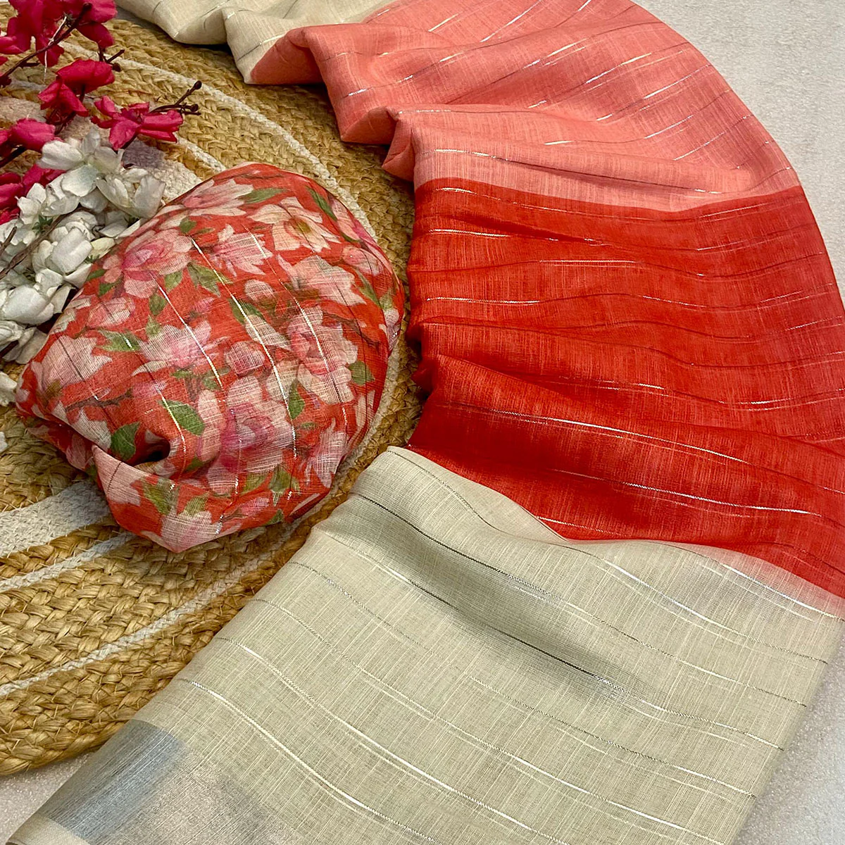 Red Zari Weaving Linen Saree - Image 2