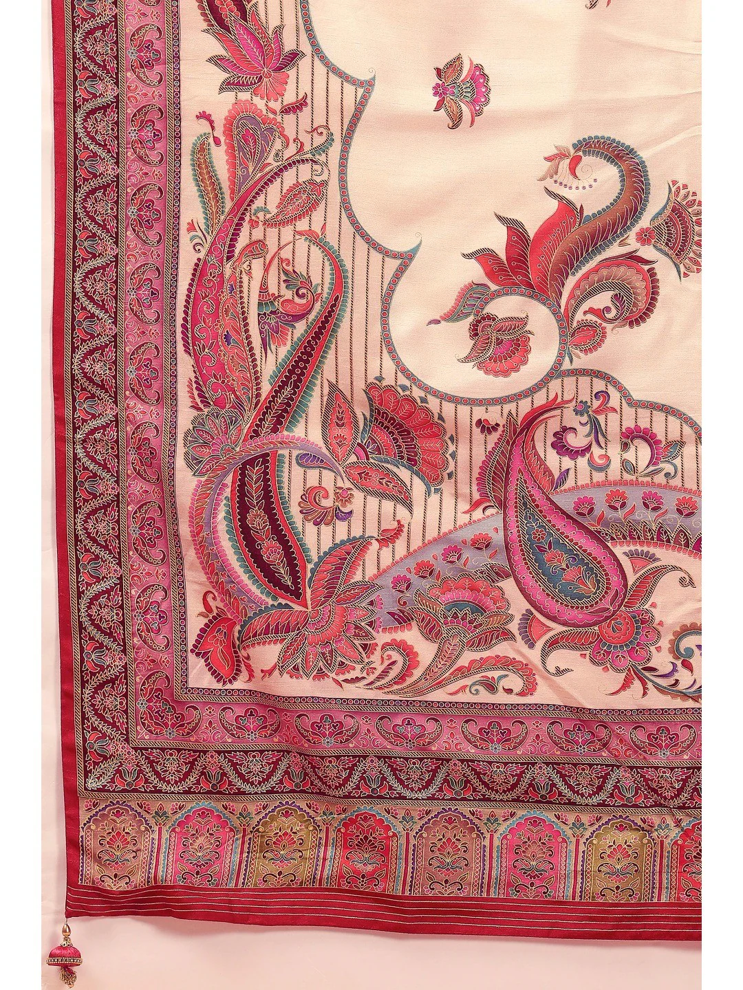 Refreshing Cream Floral & Paisley Position Printed Pure Viscose Dola Saree With Timeless Charm - Image 8