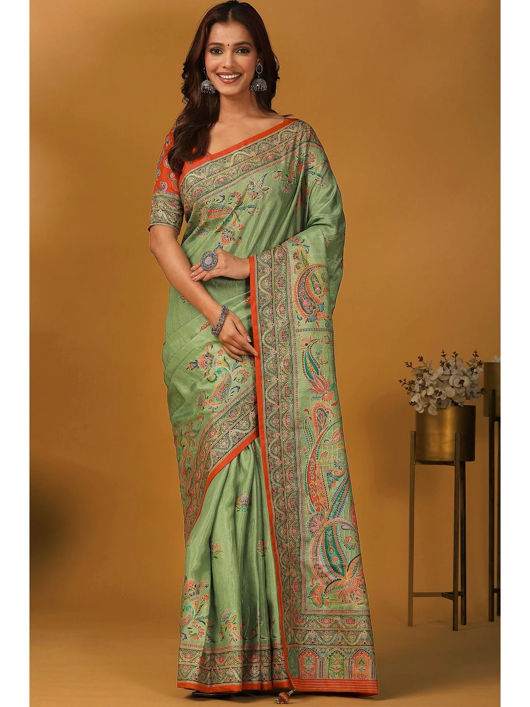 Refreshing Green Floral & Paisley Position Printed Pure Viscose Dola Saree With Timeless Charm