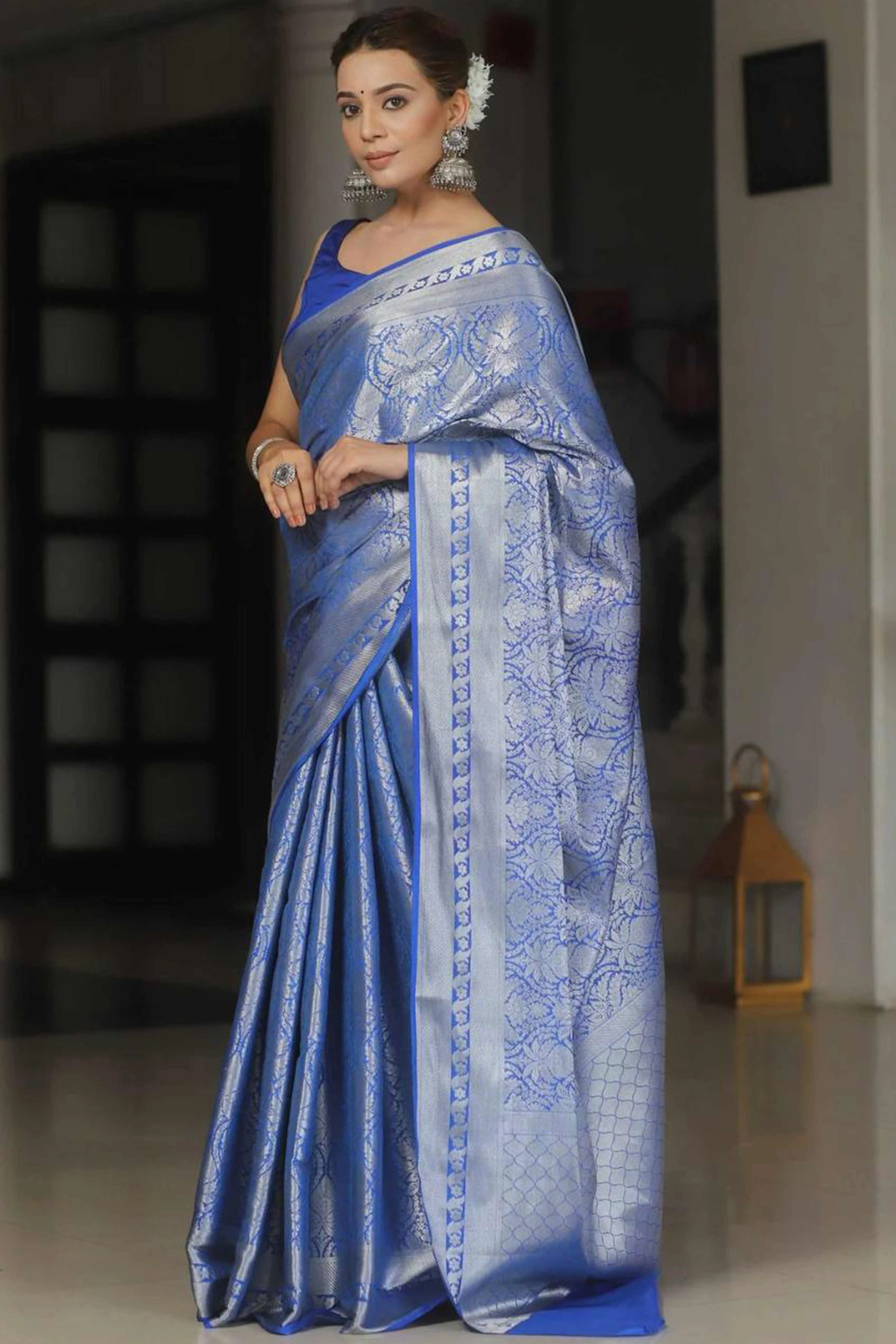 Royal Blue Floral Woven Lichi Banarasi Silk Saree - Image 3