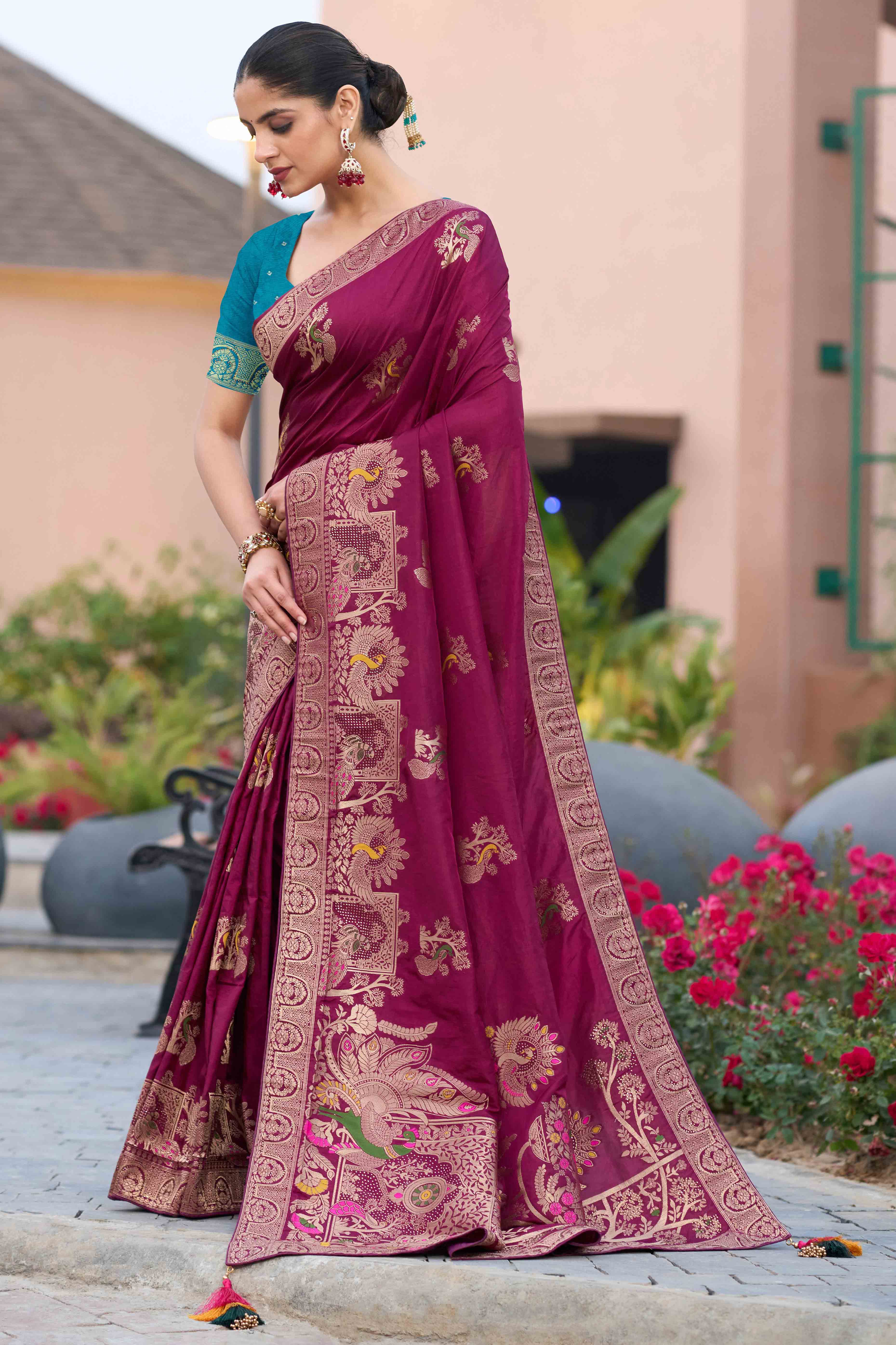 Royal Dark Magenta Dola Silk Saree With Intricate Zari Weaving & Swarovski Embellishments - Image 4