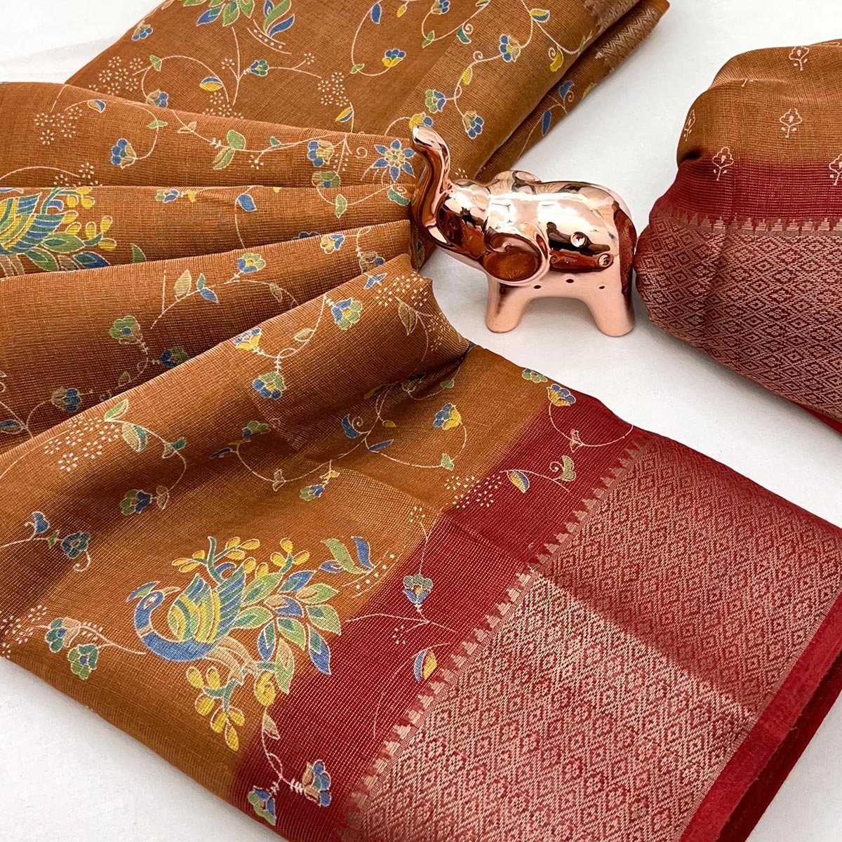 Rust Floral Printed Cotton Blend Saree With Zari Woven Border - Image 2