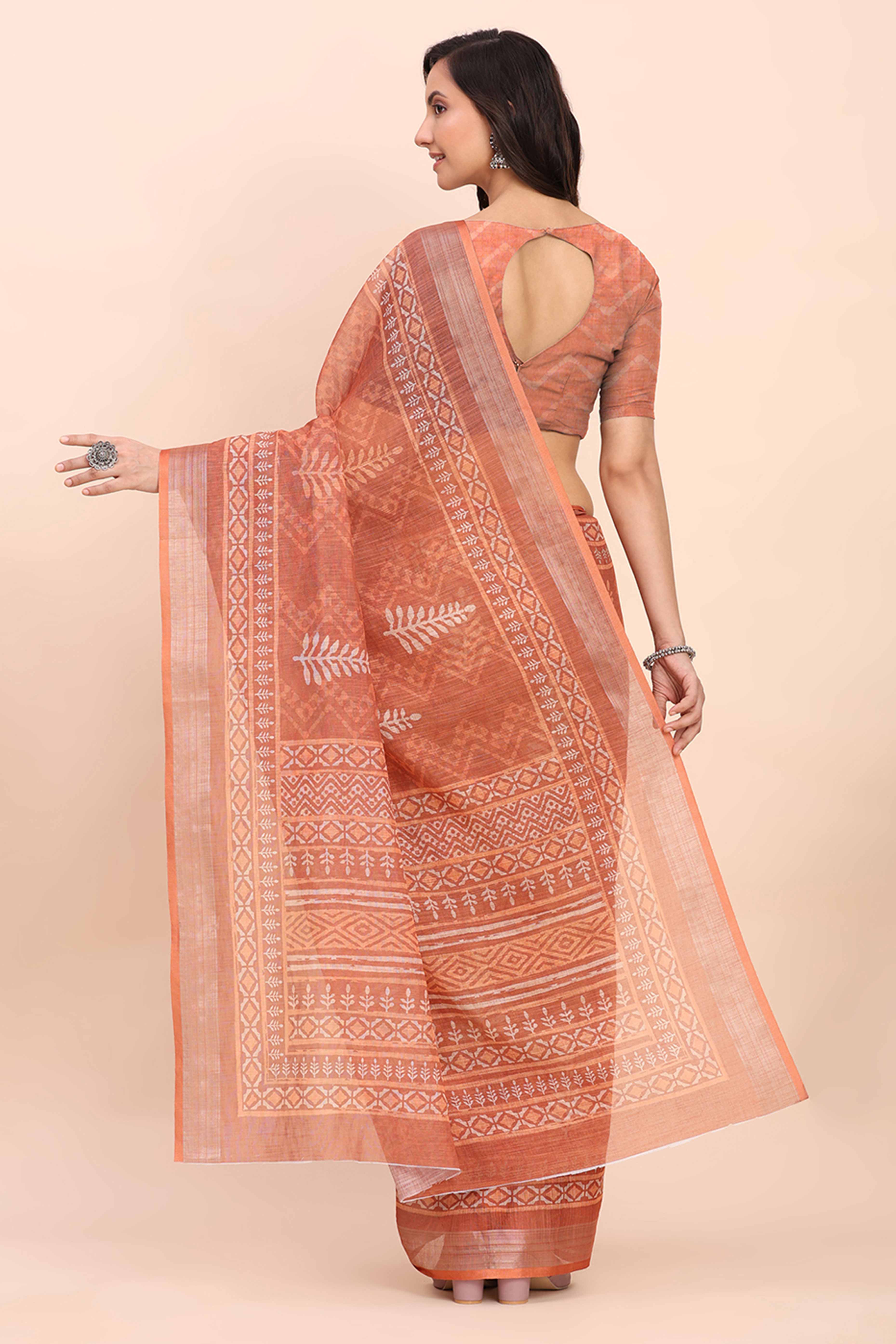 Rust Linen Saree with Intricate Silver Weaving - Image 5