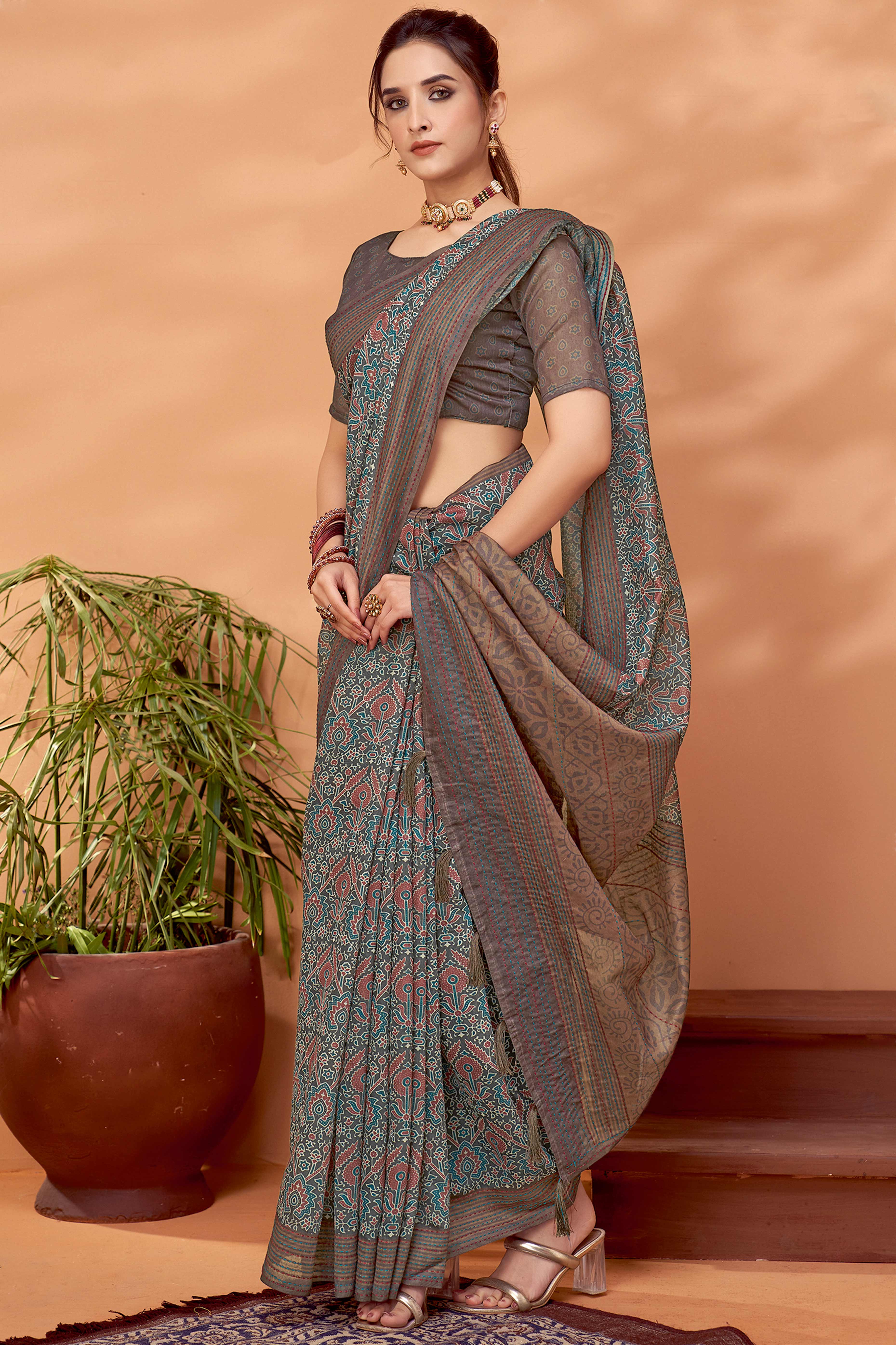 Rustic Brown Handfeel Cotton Silk Saree Adorned with Traditional Ajrakh Motifs - Image 3