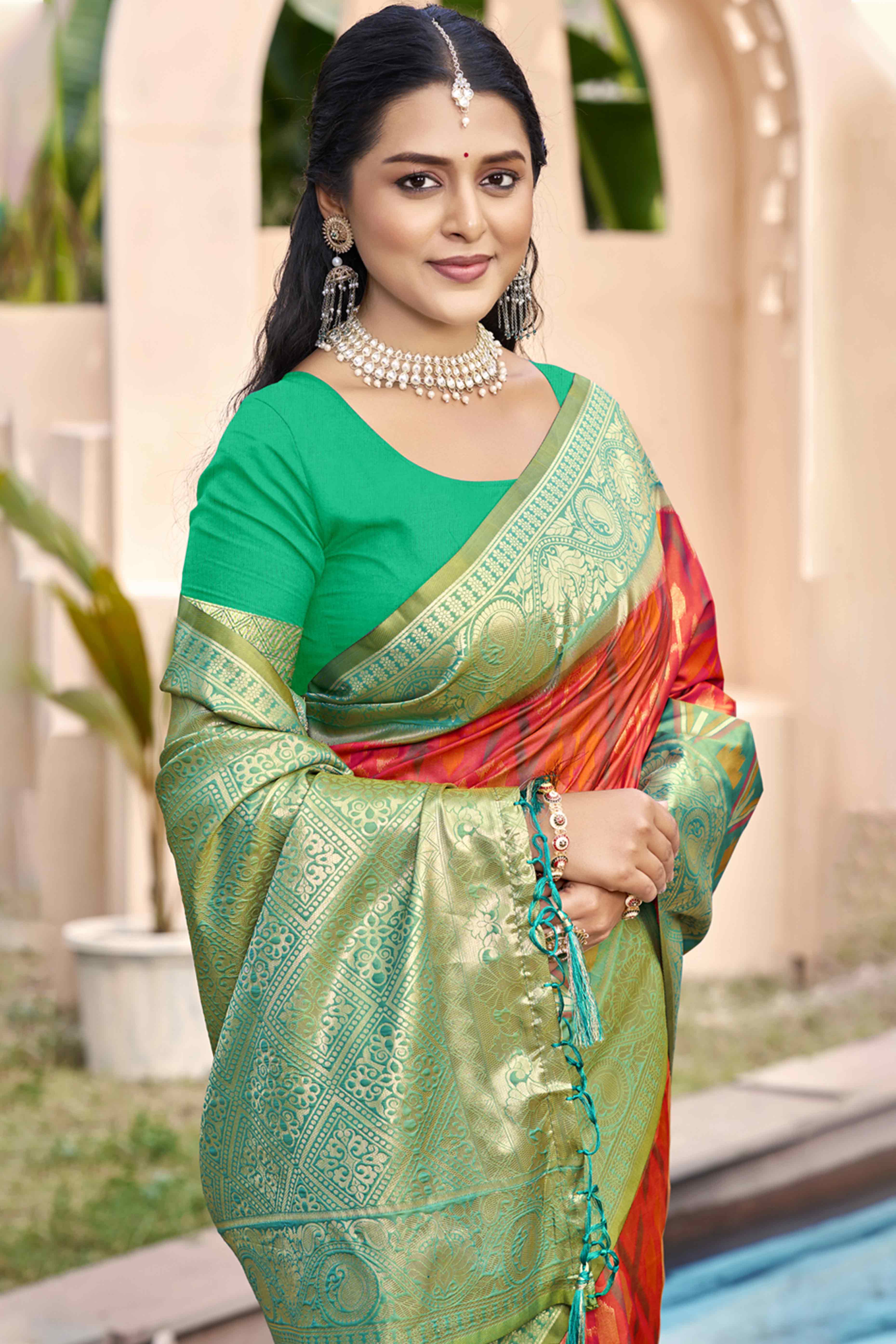 Salmon Pink & Rama Woven Cotton Silk Saree With Tassels - Image 3