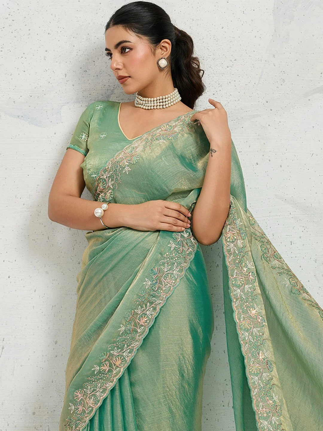Sea Green Chiffon Saree with Delicate Embroidered Border - Image 3