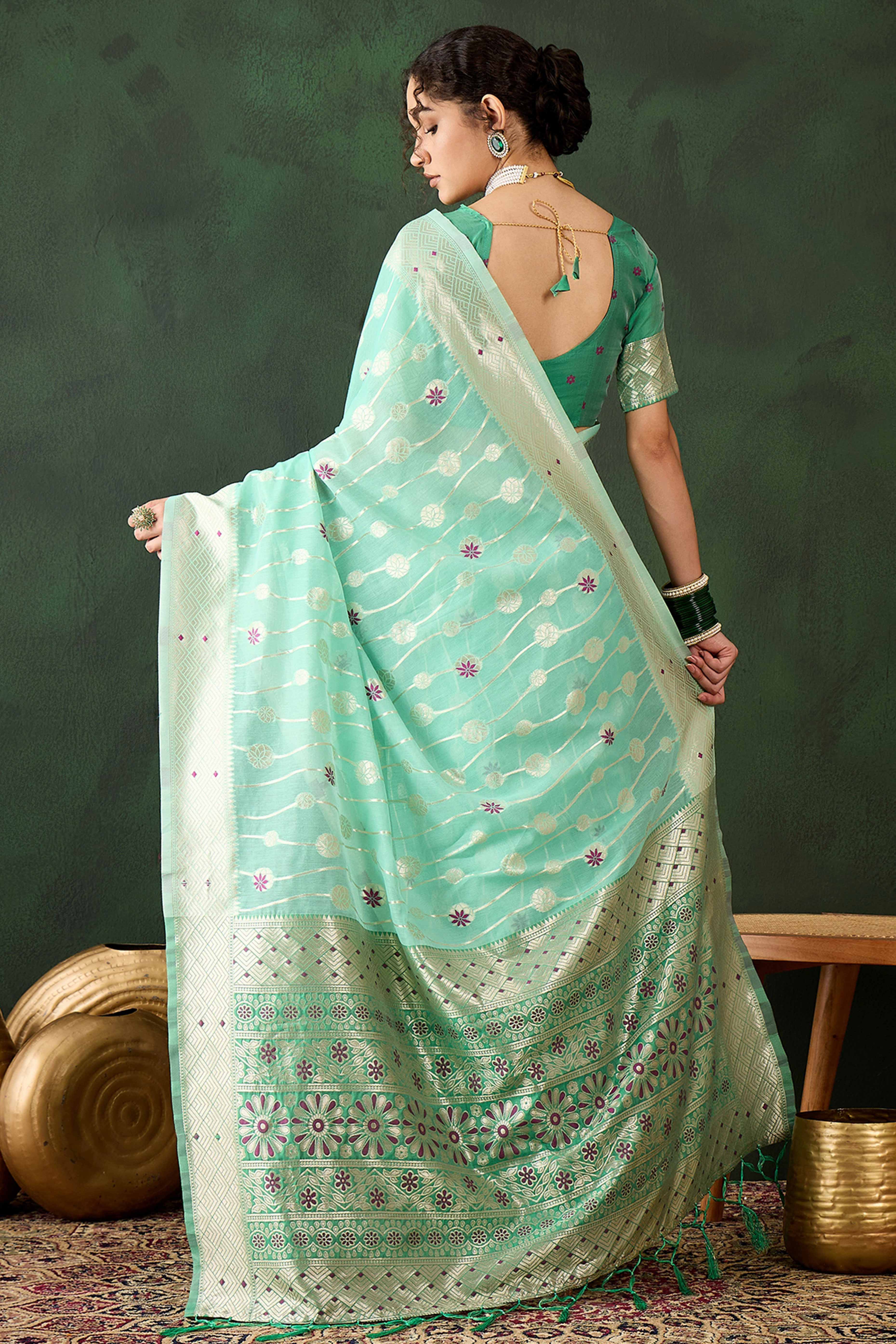 Sea Green Cotton Blend Saree Adorned With Intricate Floral Zari Weaving & A Stylish Tassel Pallu - Image 5