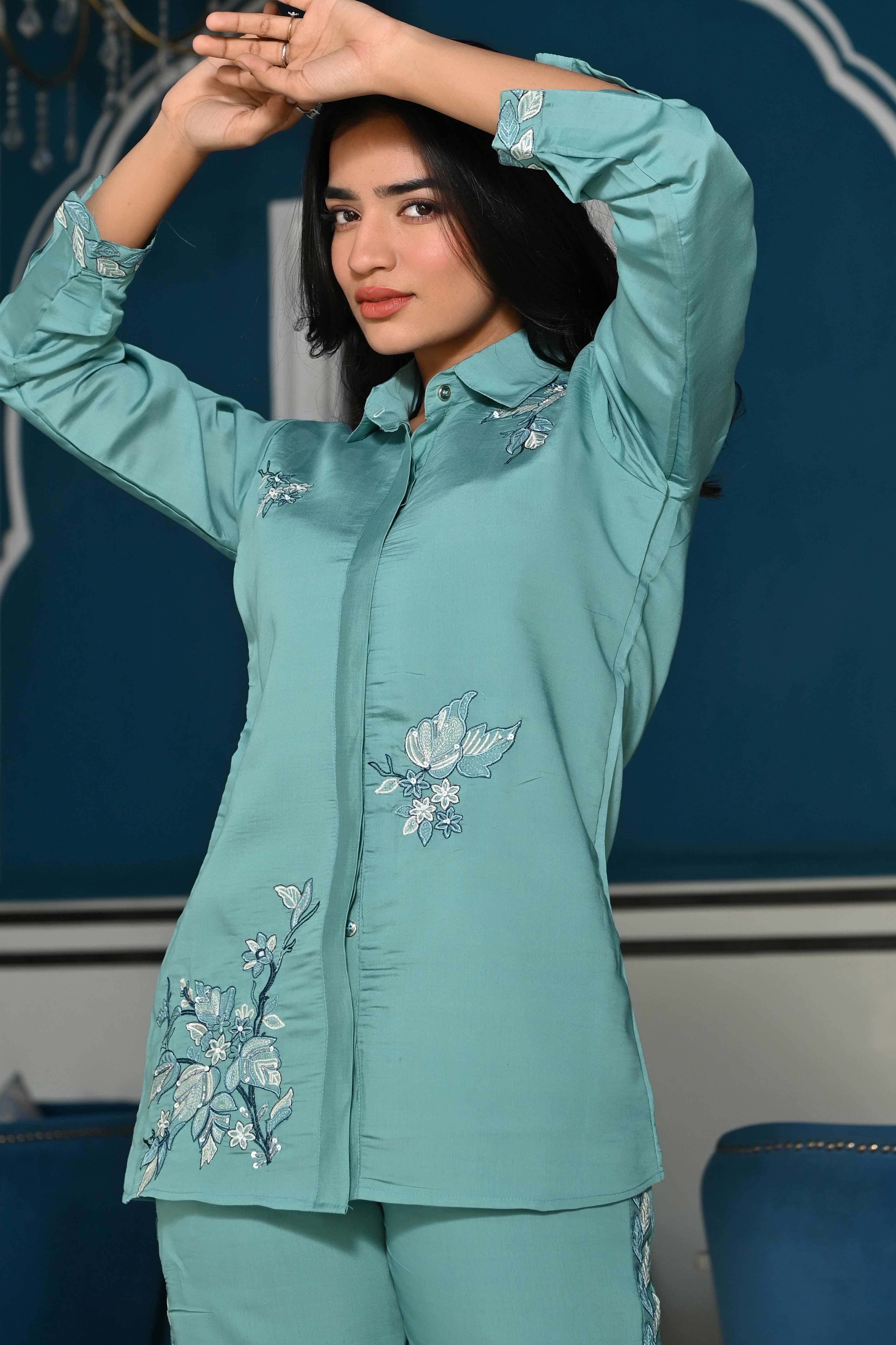 Sea Green Floral Hand Work Embroidered Chanderi Co-Ord Set - Image 9