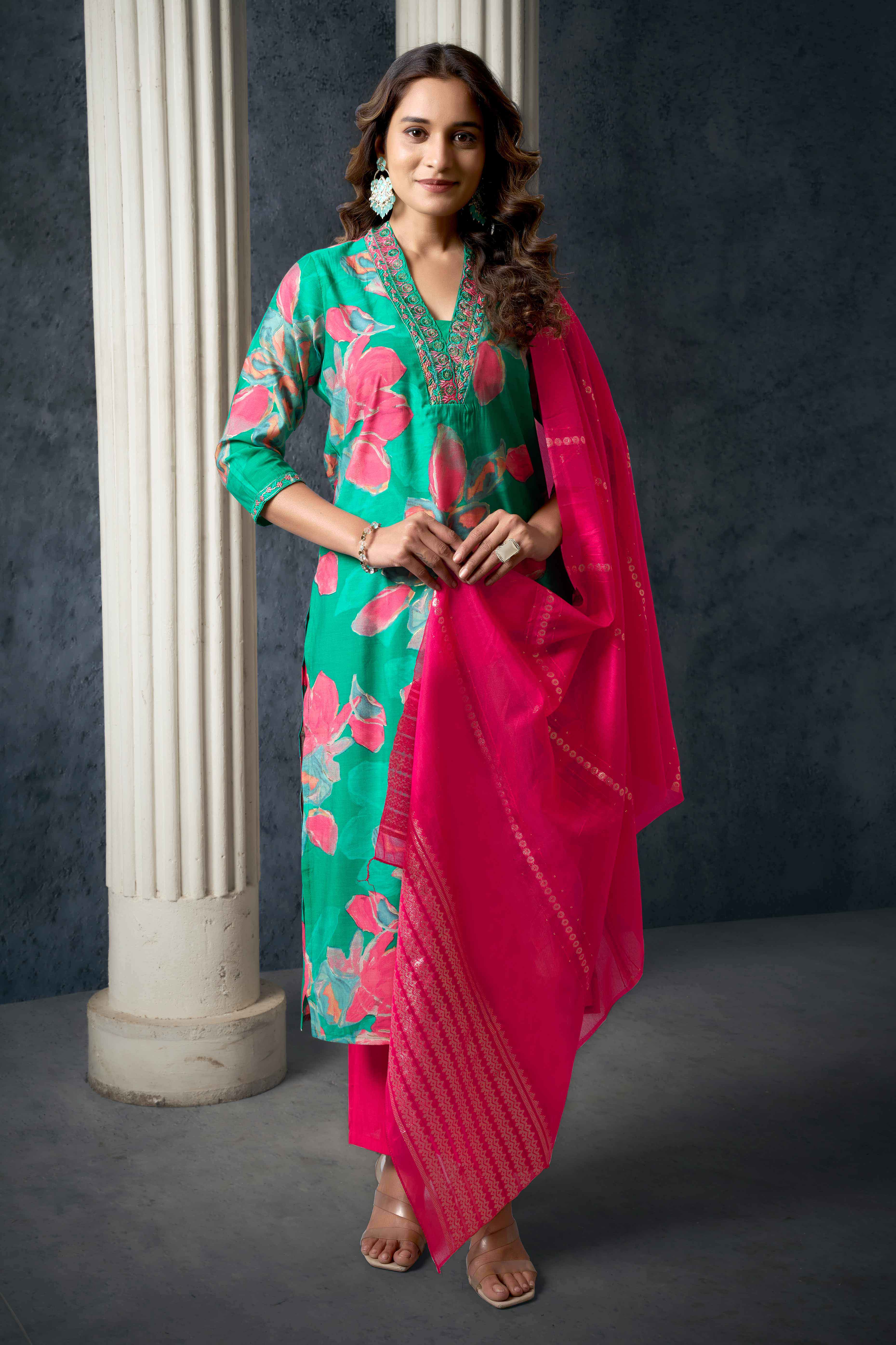 Sea Green Floral Printed Cotton Silk Straight Salwar Suit - Image 3