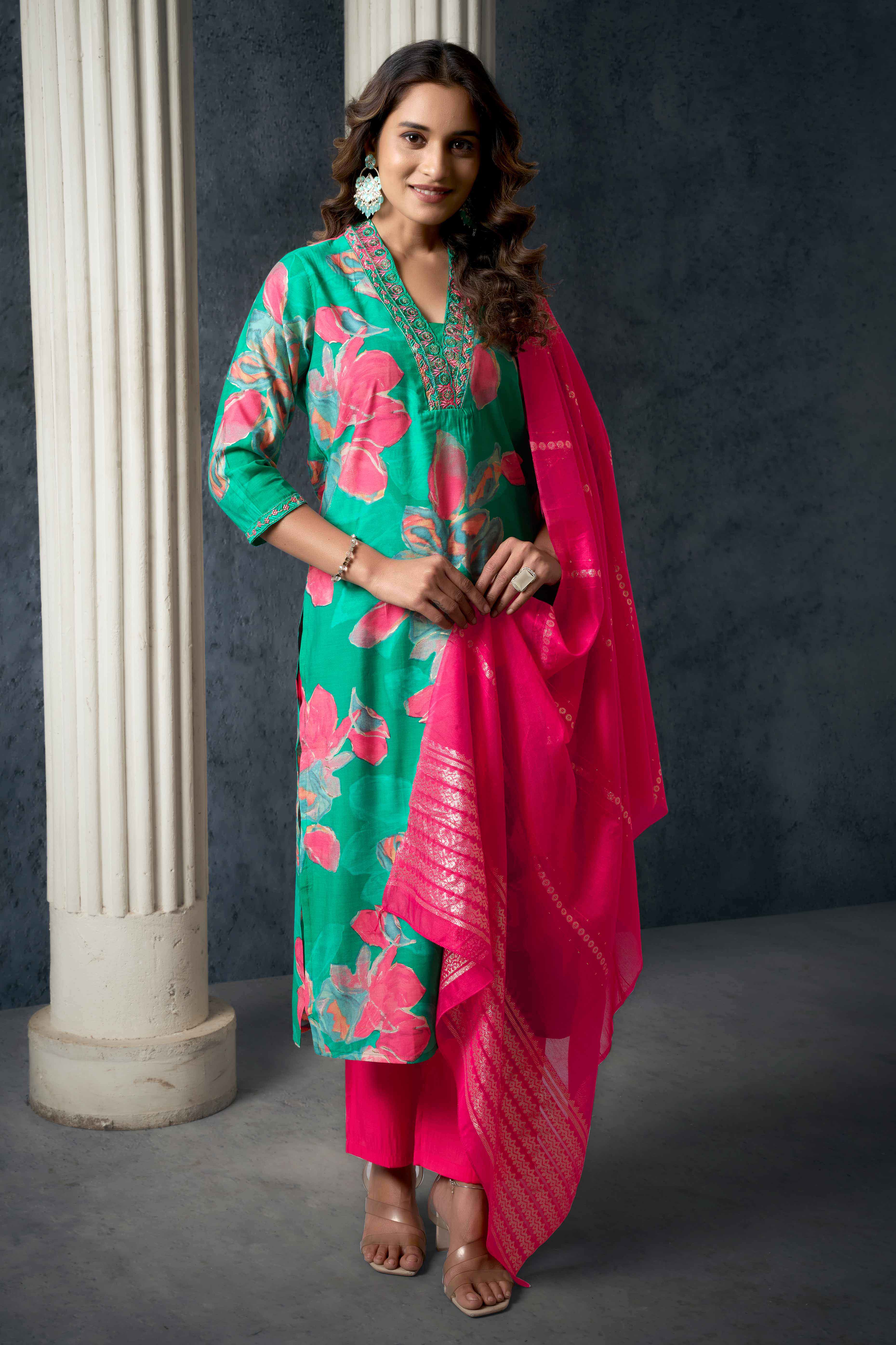 Sea Green Floral Printed Cotton Silk Straight Salwar Suit - Image 4