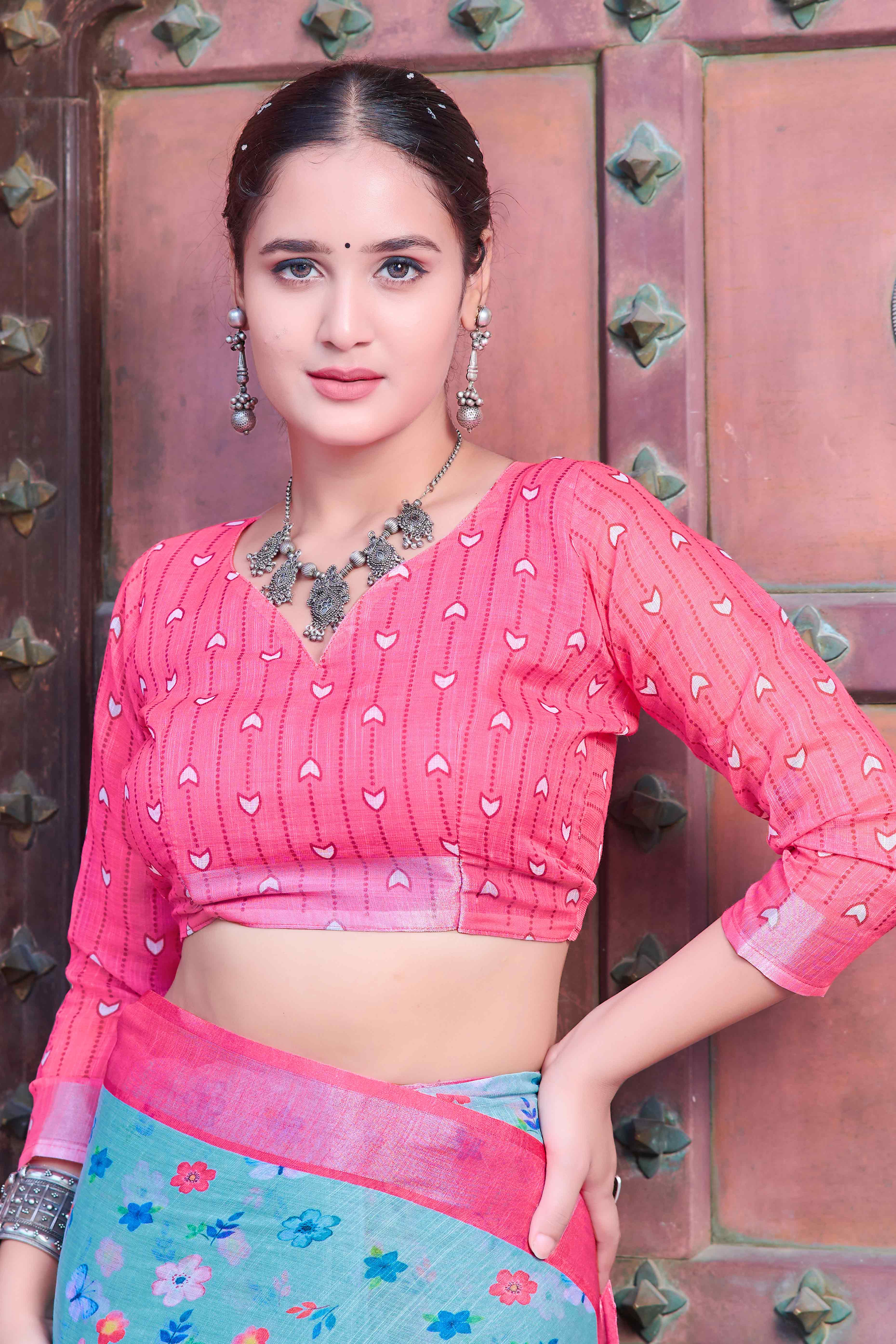 Sea Green Floral Printed Linen Saree - Image 7