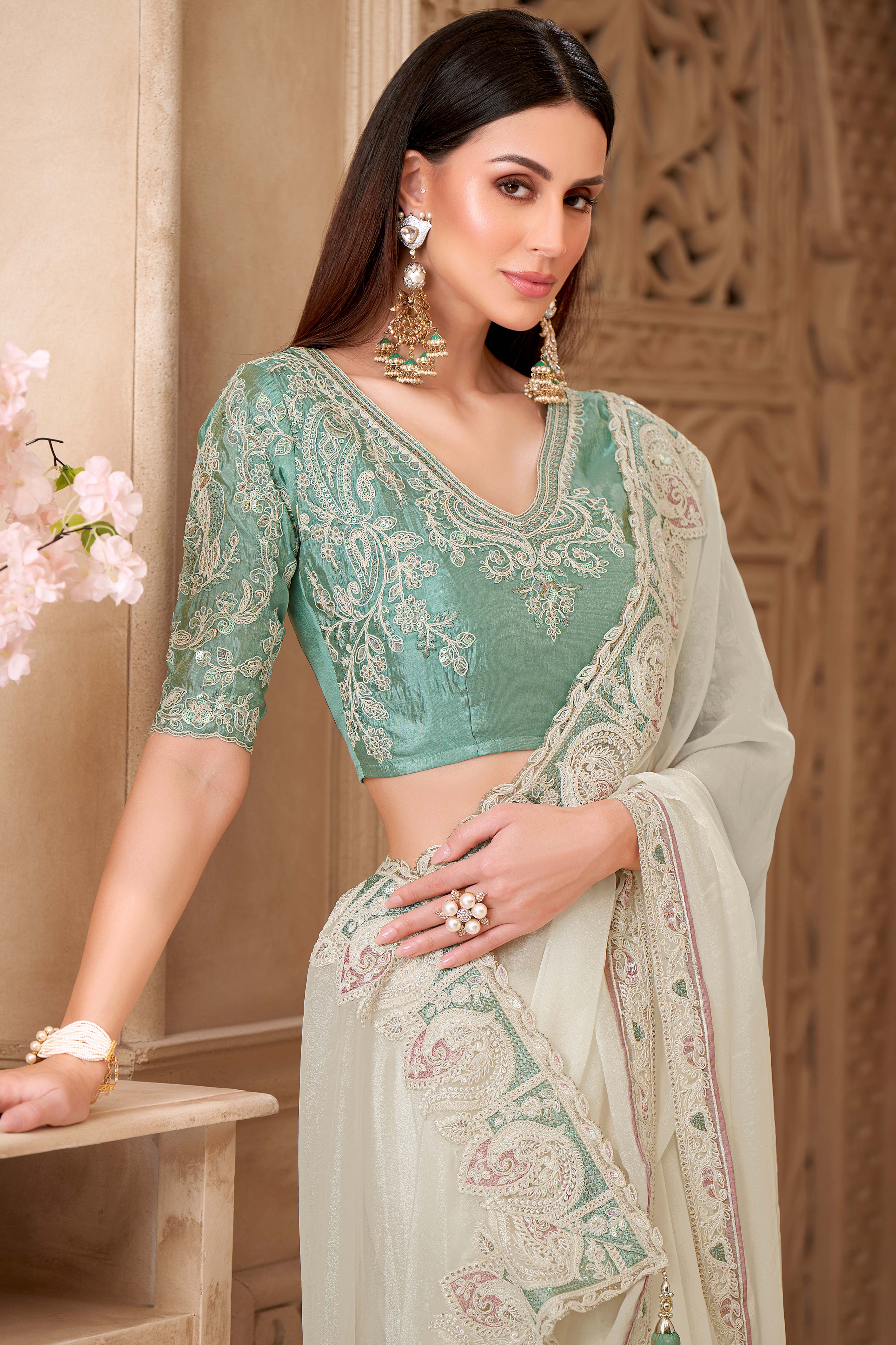Shimmering Cream Georgette Saree with Graceful Thread Embellishment and Sequins - Image 3