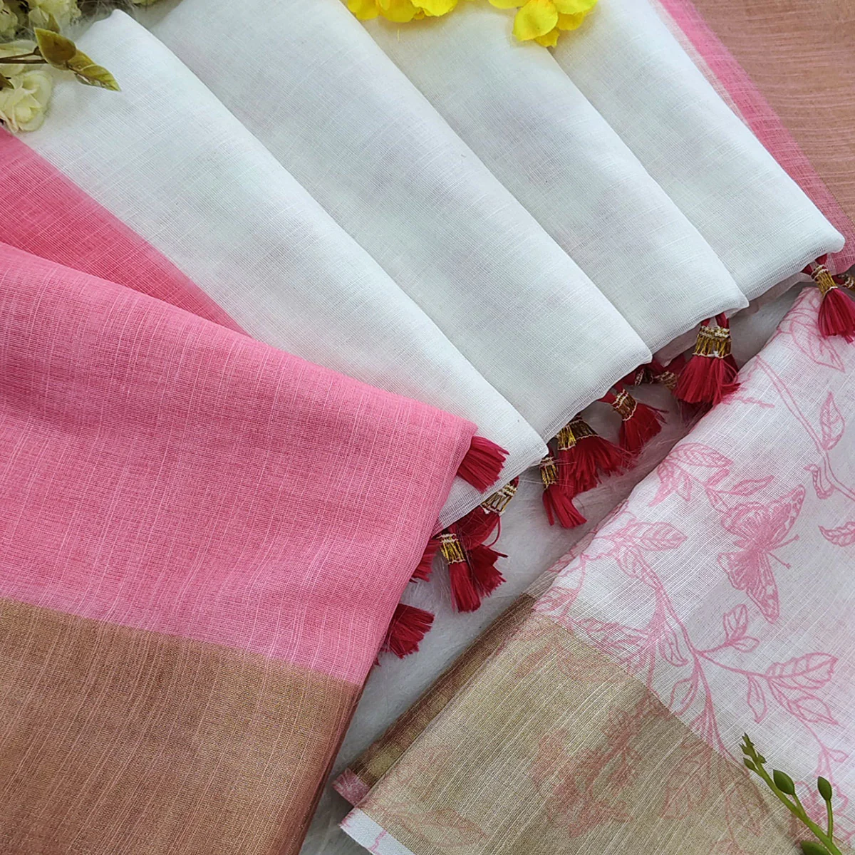 Soft Linen Saree in White and Pink with Woven Touch - Image 2
