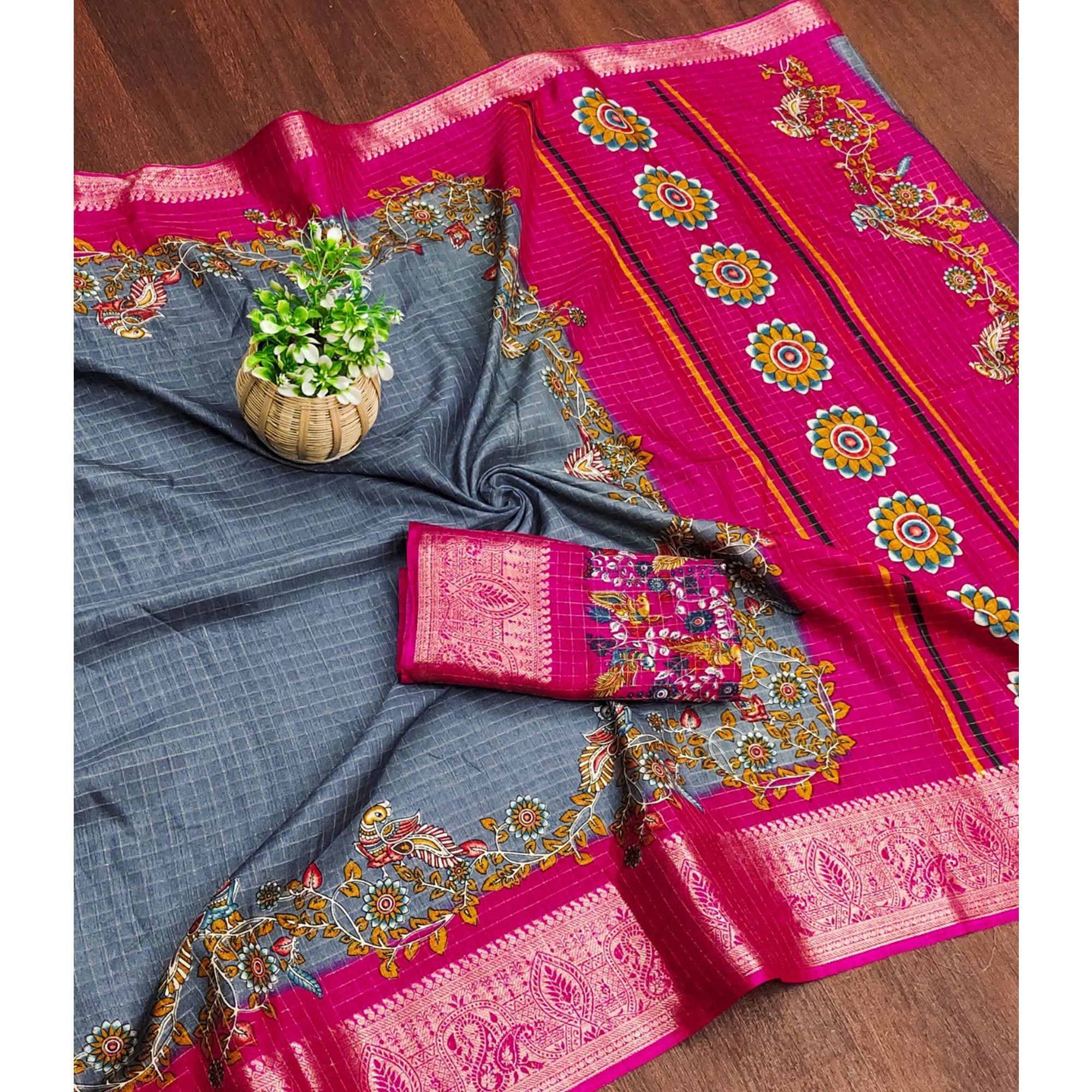Sophisticated Grey Checks & Peacock Design Saree Crafted In Dola Silk With Weaving Jacquard Border - Image 5