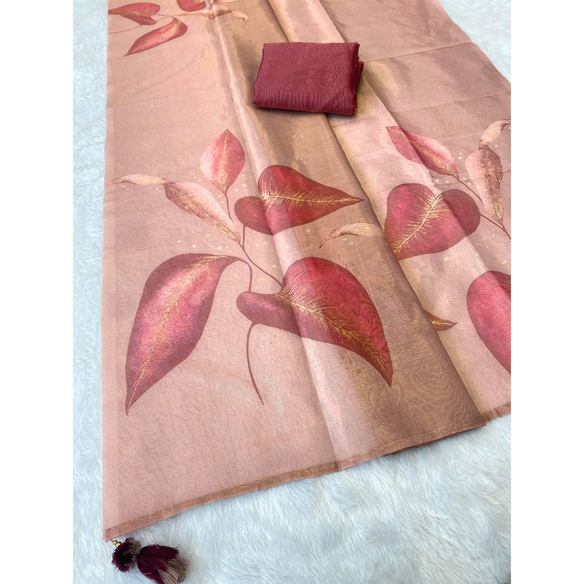 Sophisticated Light Mauve Floral Digital Print Tissue Saree Enhanced With Handmade Tassels - Image 3