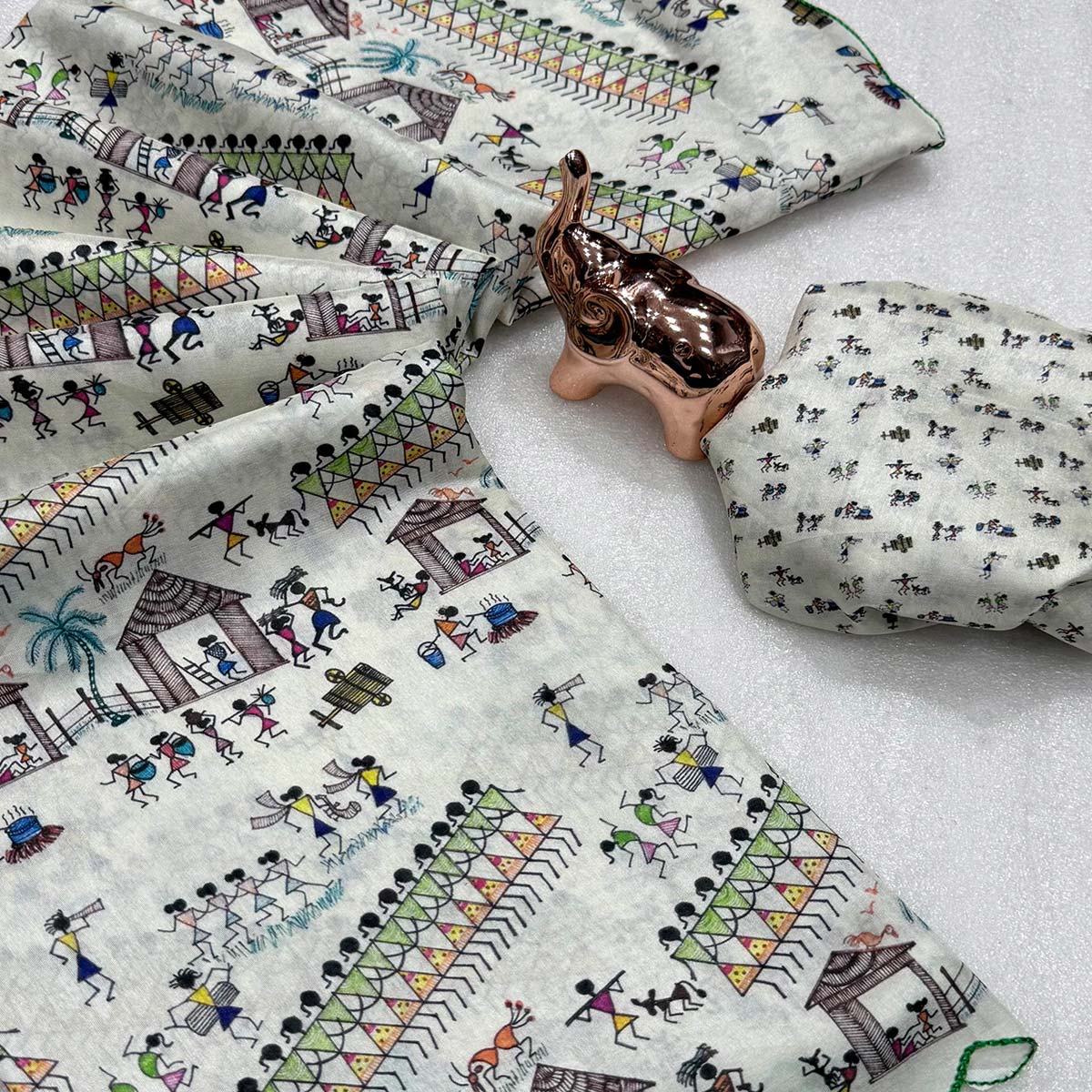 Sophisticated Off White Dola Silk Saree Adorned with Traditional Warli Patterns - Image 2